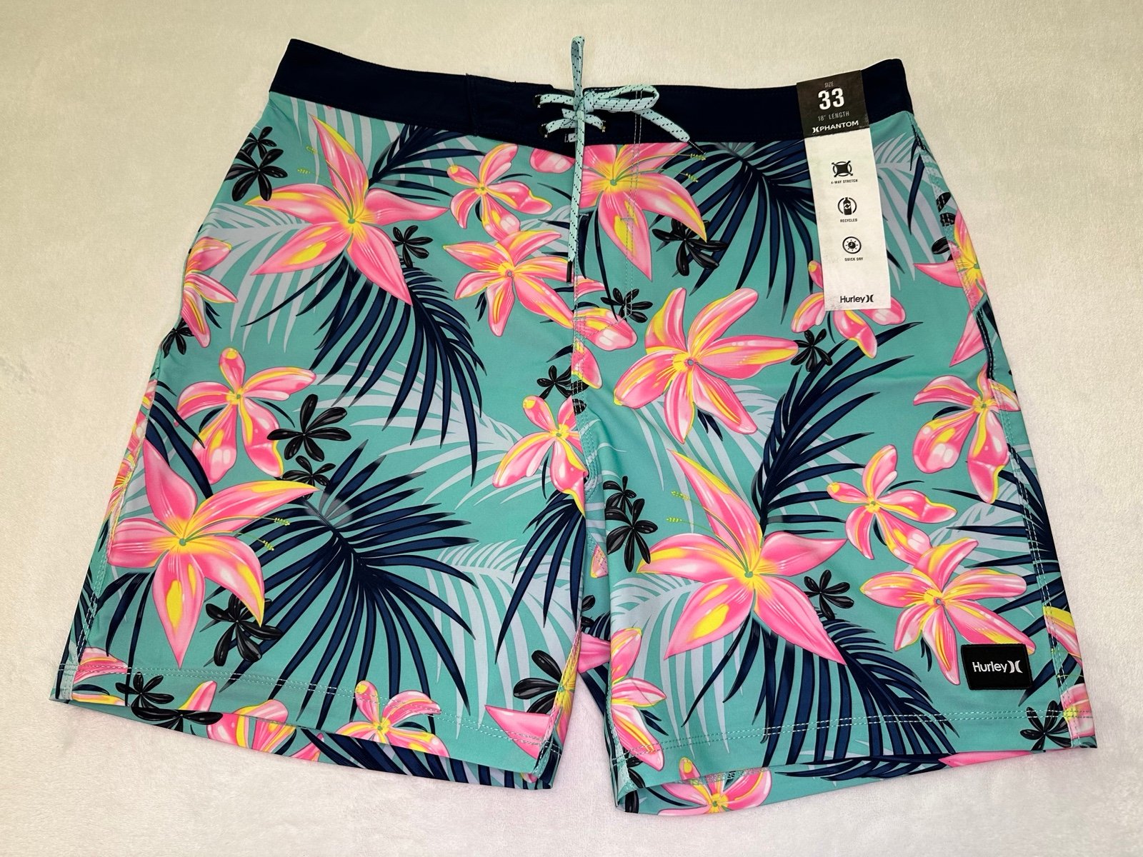 Hurley Phantom Classic 18 Boardshorts Aura Green Swim Trunks Men’s Size 33 NEW
