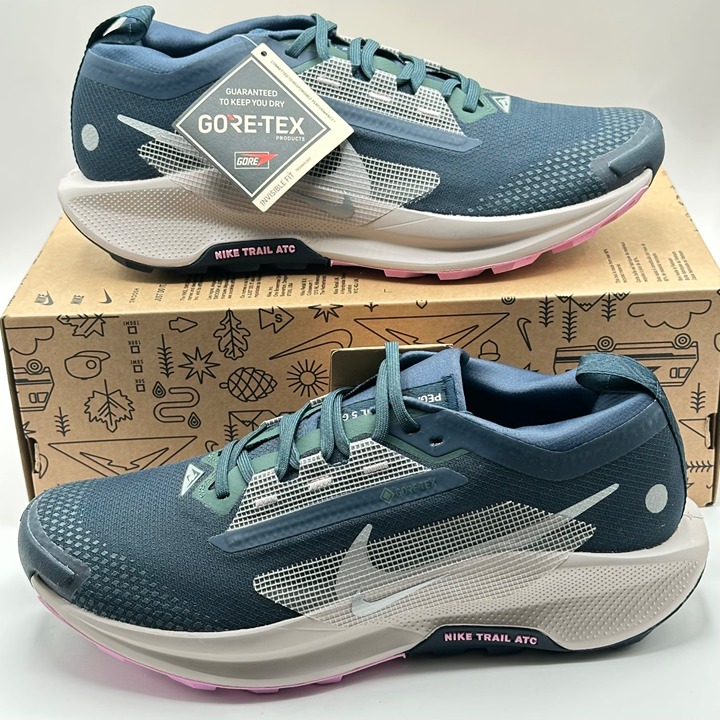 Women’s Nike Pegasus Trail 5 GORE-TEX Armory Navy FQ0912-400 Sz Women11/ Men 9.5