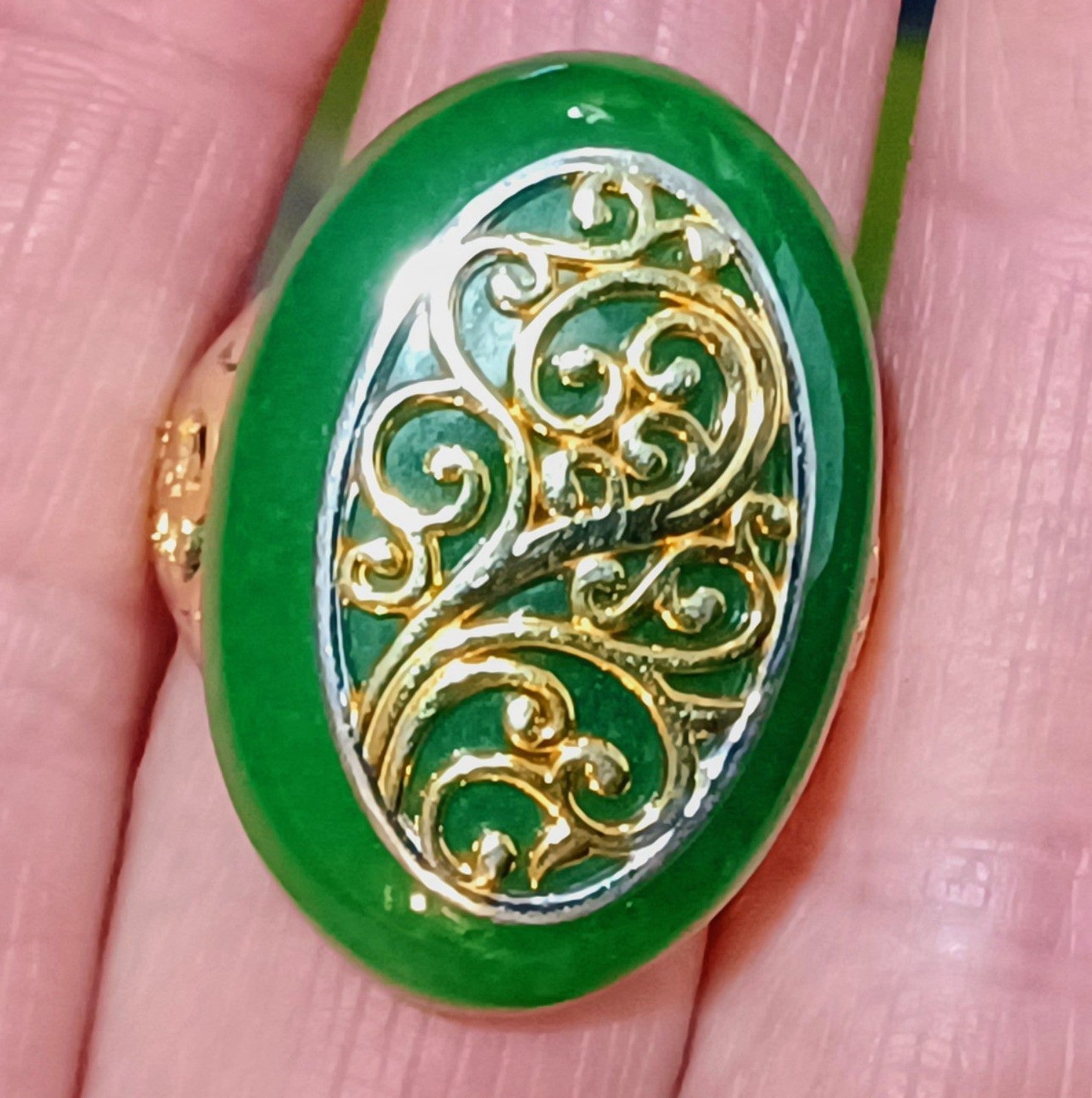 NWT GREEN JADE RING YELLOW GOLD OVER STERLING SILVER SZ 9