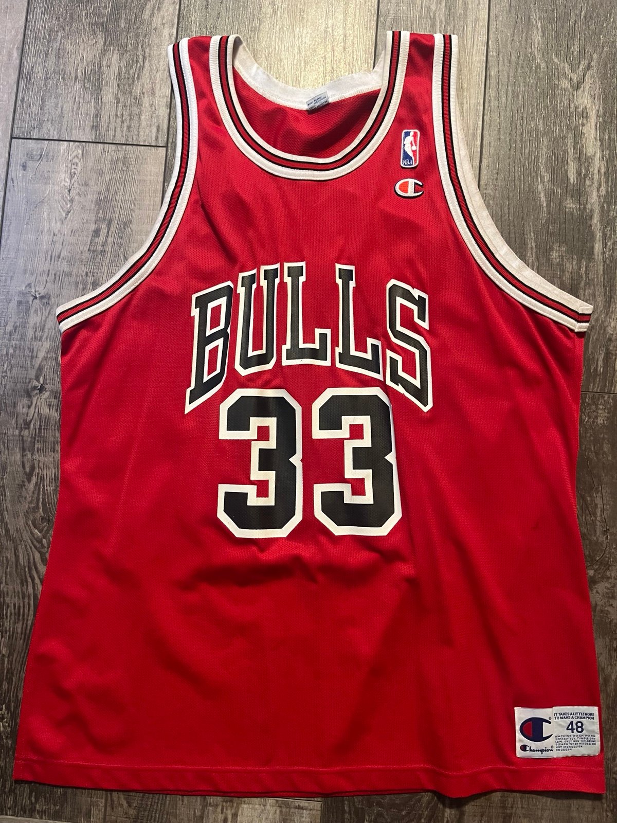 Chicago Bulls Champion Scottie Pippen Jersey Size 48