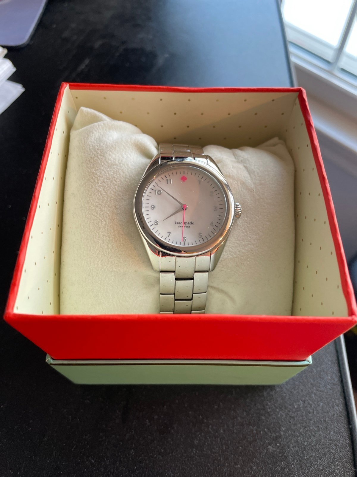 KATE SPADE GRAND SEAPORT STAINLESS STEEL WATCH #1YRU0029 W/BOX