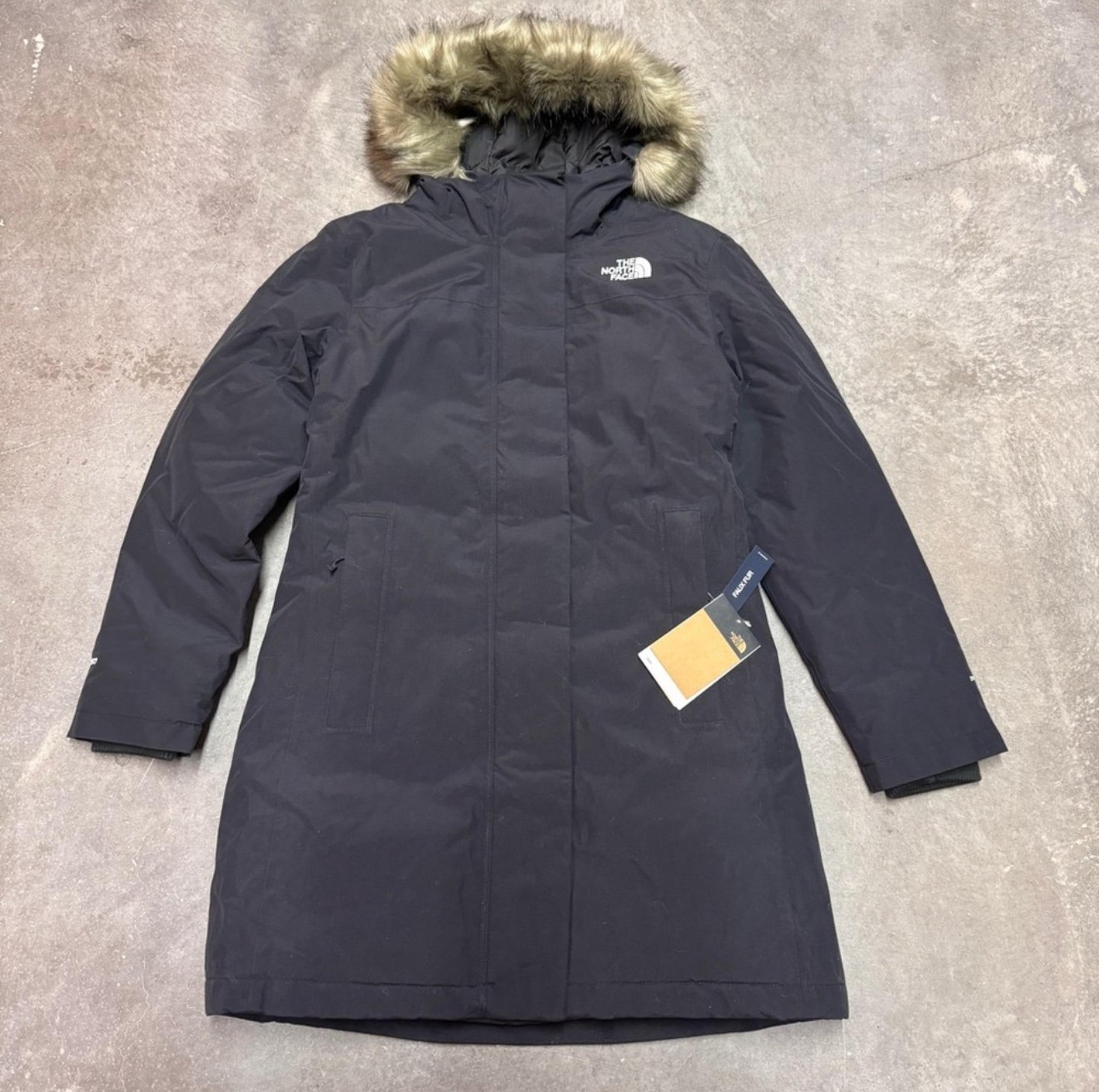 THE NORTH FACE WOMEN'S ARCTIC PARKA