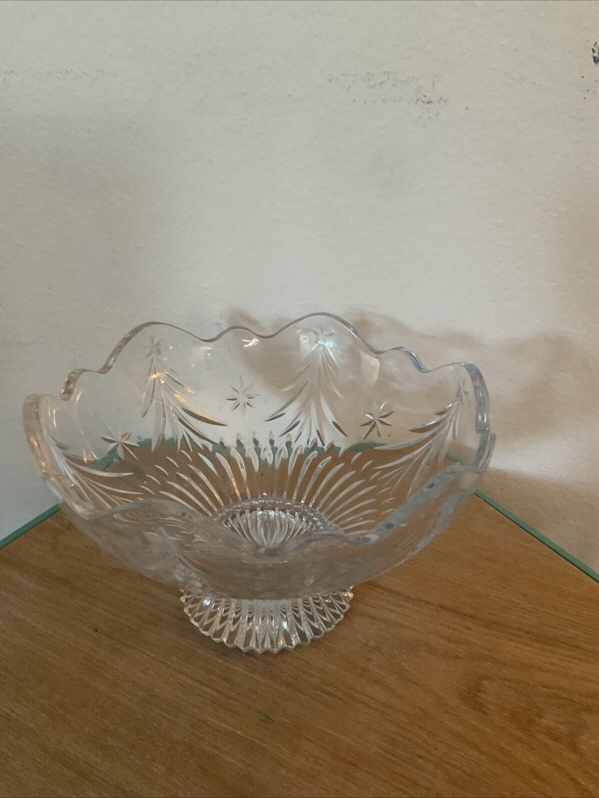Waterford Crystal Christmas Night Footed Bowl 10” Scalloped Rim