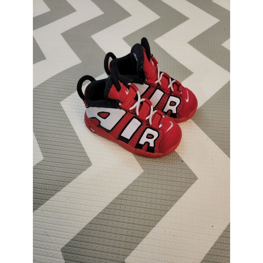Nike uptempo fashion sneakers size 6c