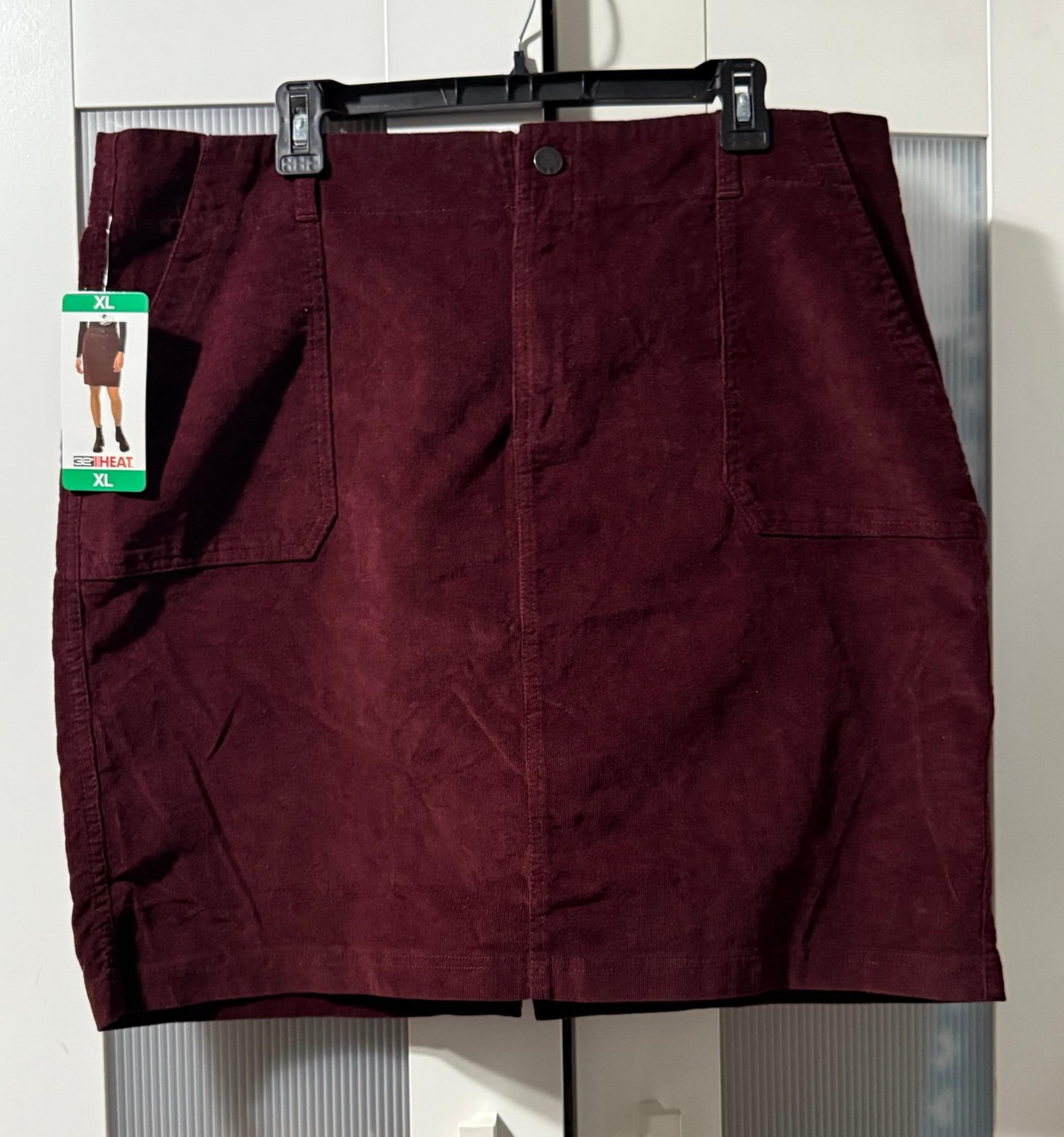 “32 DEGREE” Women’s corduroy skirt (XL)