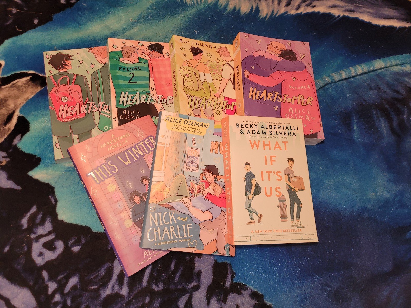 Heartstopper series lot + novel