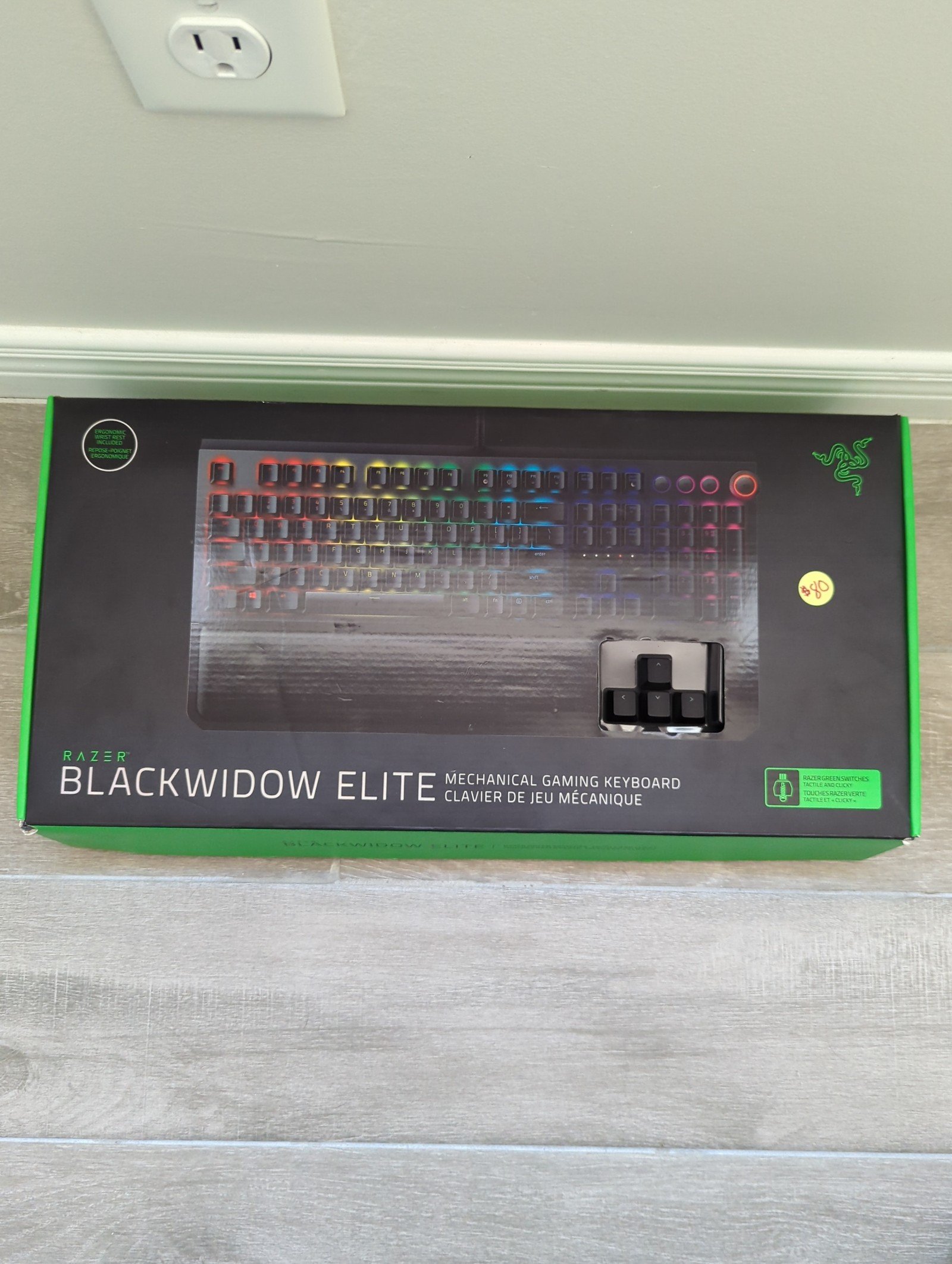 Razer keyboard and wrist pad