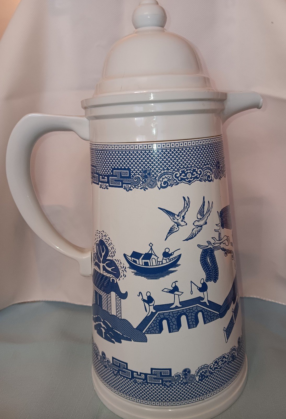 Blue Willow design Coffee Carafe/ Thermos with Lid