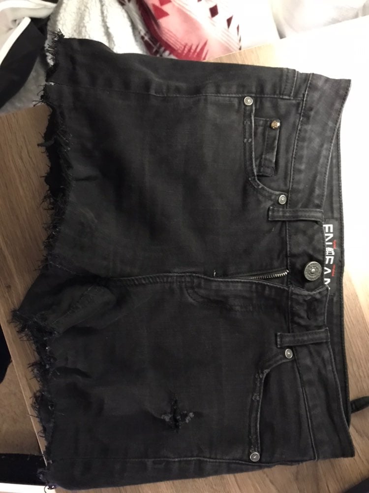 EnJean Distressed shorts