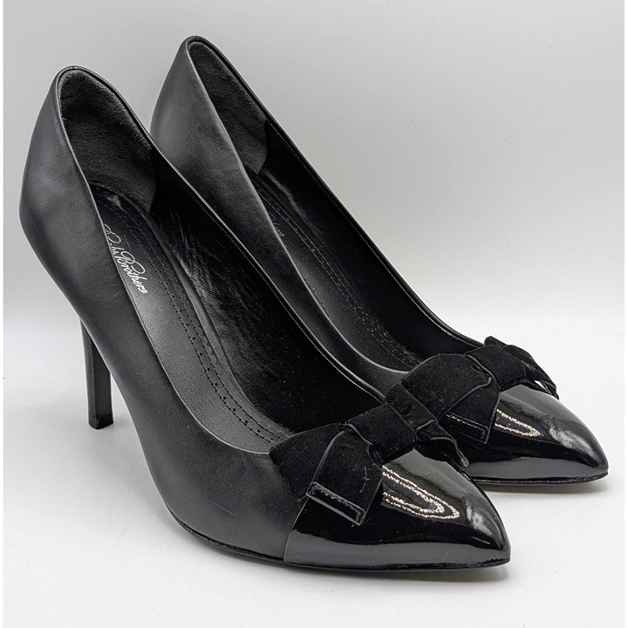 Brooks Brothers Black Heels Classic Pumps Size 9.5 Leather Velvet Bow