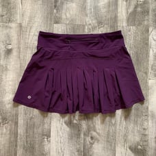 Lululemon 6 Tall