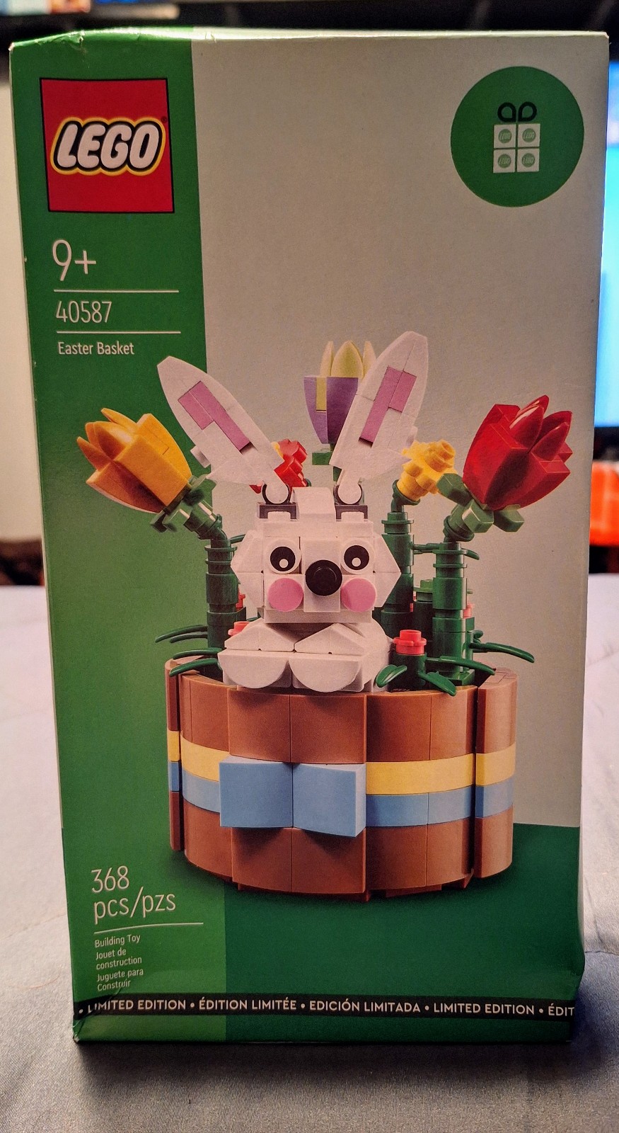 LEGO Set 40587 – Easter Basket & LEGO Set 30643 – Easter Chickens (New, Sealed)