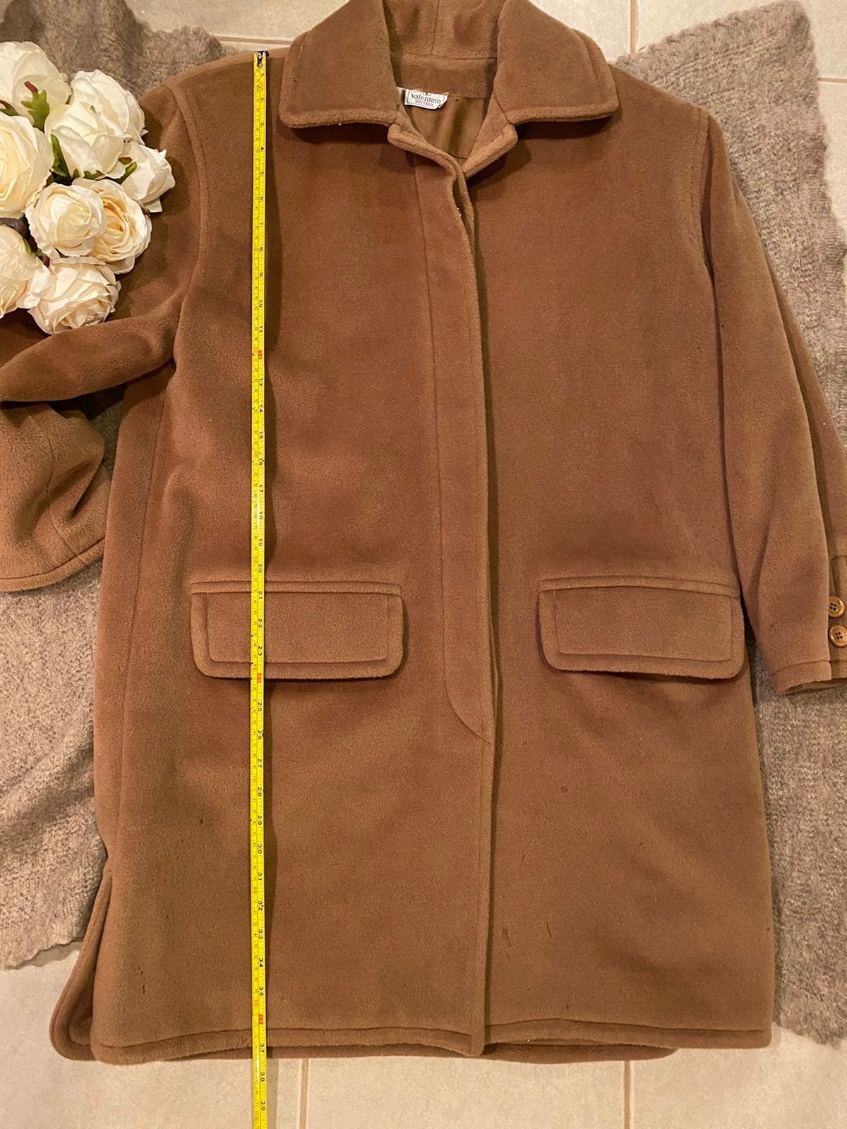 Woman's Valentino boutique wool blend Designer coat Size 14