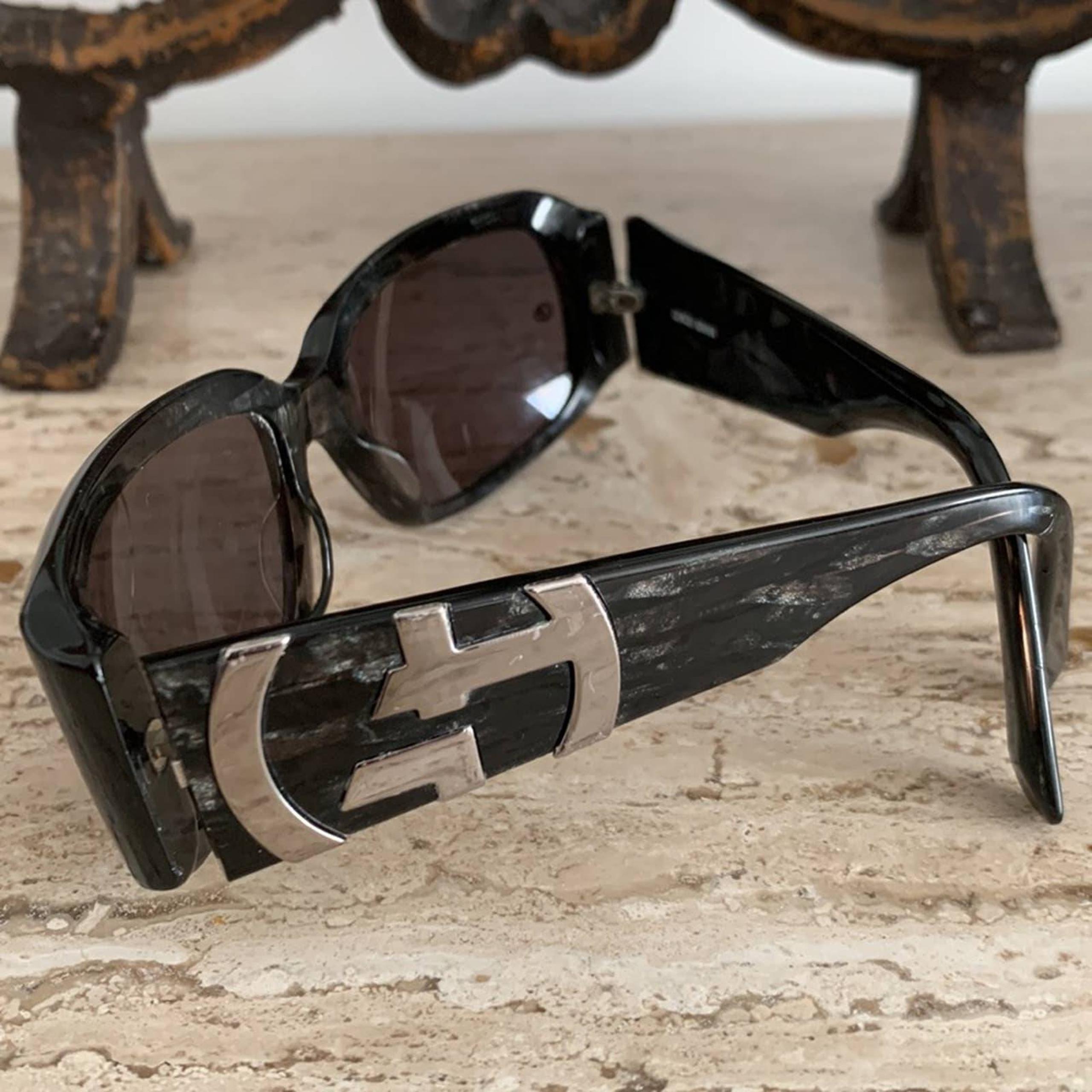 GIORGIO ARMANI Side Logo Sunglasses Women’s EUC Grey Black Marbled Finish