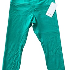 Brand New Lululemon Maldives Green Size 14 Align HR Crop 23 Legging