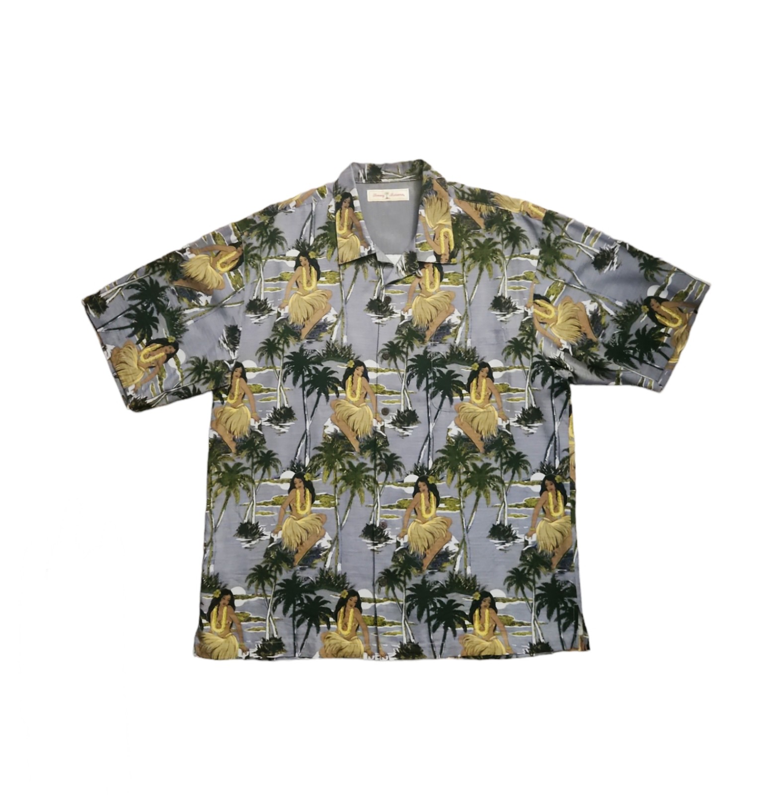 Tommy Bahama 100% Silk Tropical Island Hawaiian Shirt size Large Button Down up