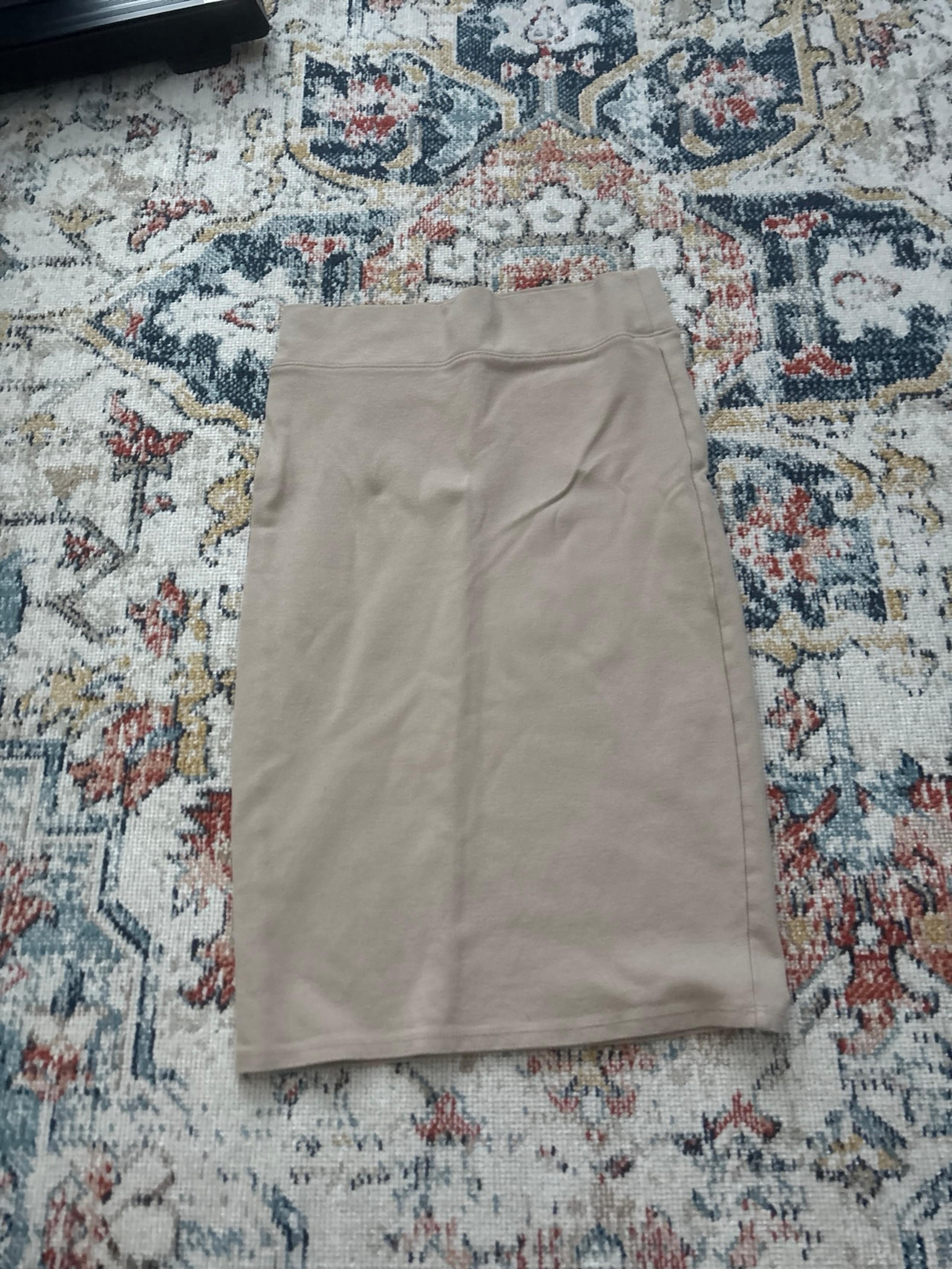 Women’s forever 21 pencil skirt