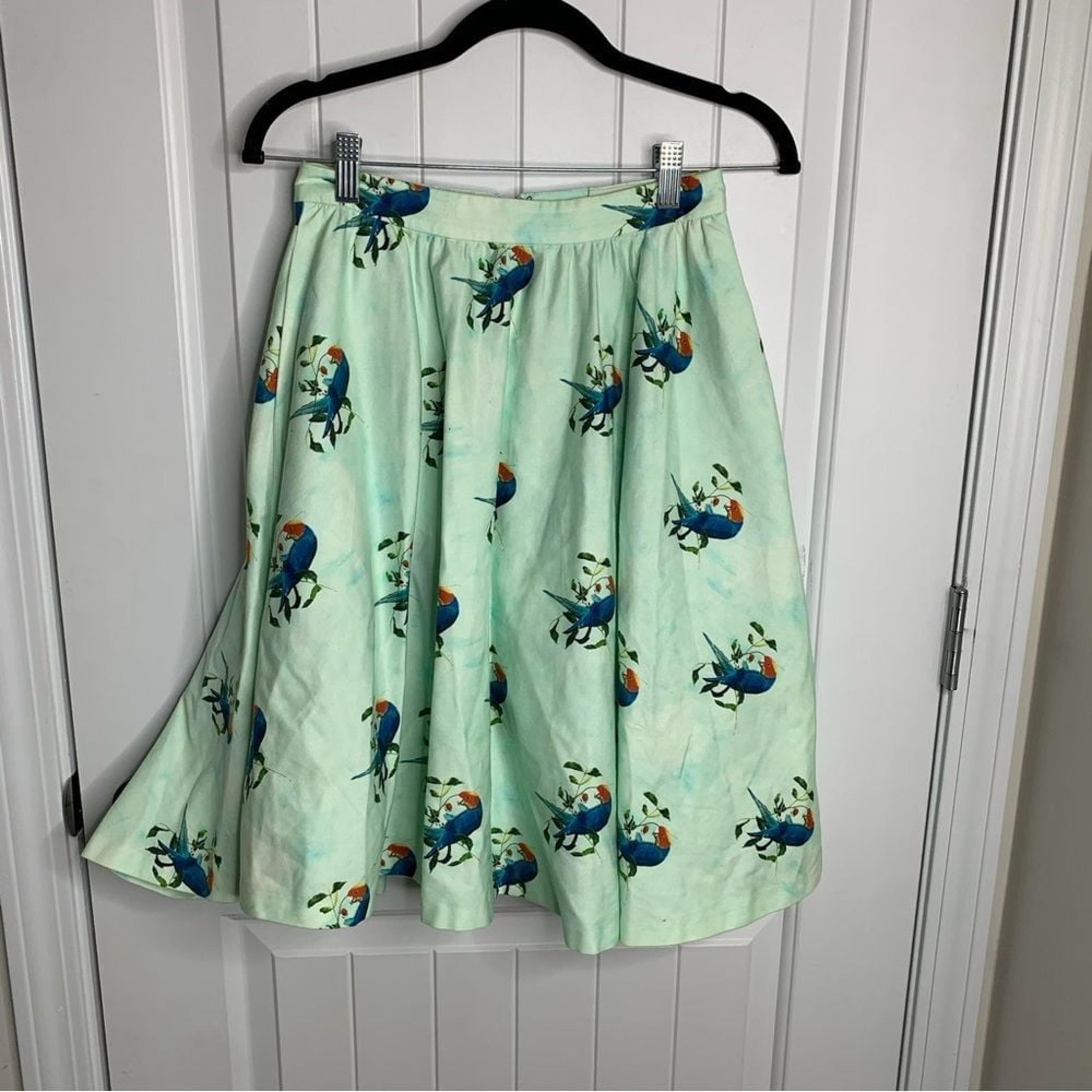 Alice and Olivia Earla parrots bird A line skirt size 0
