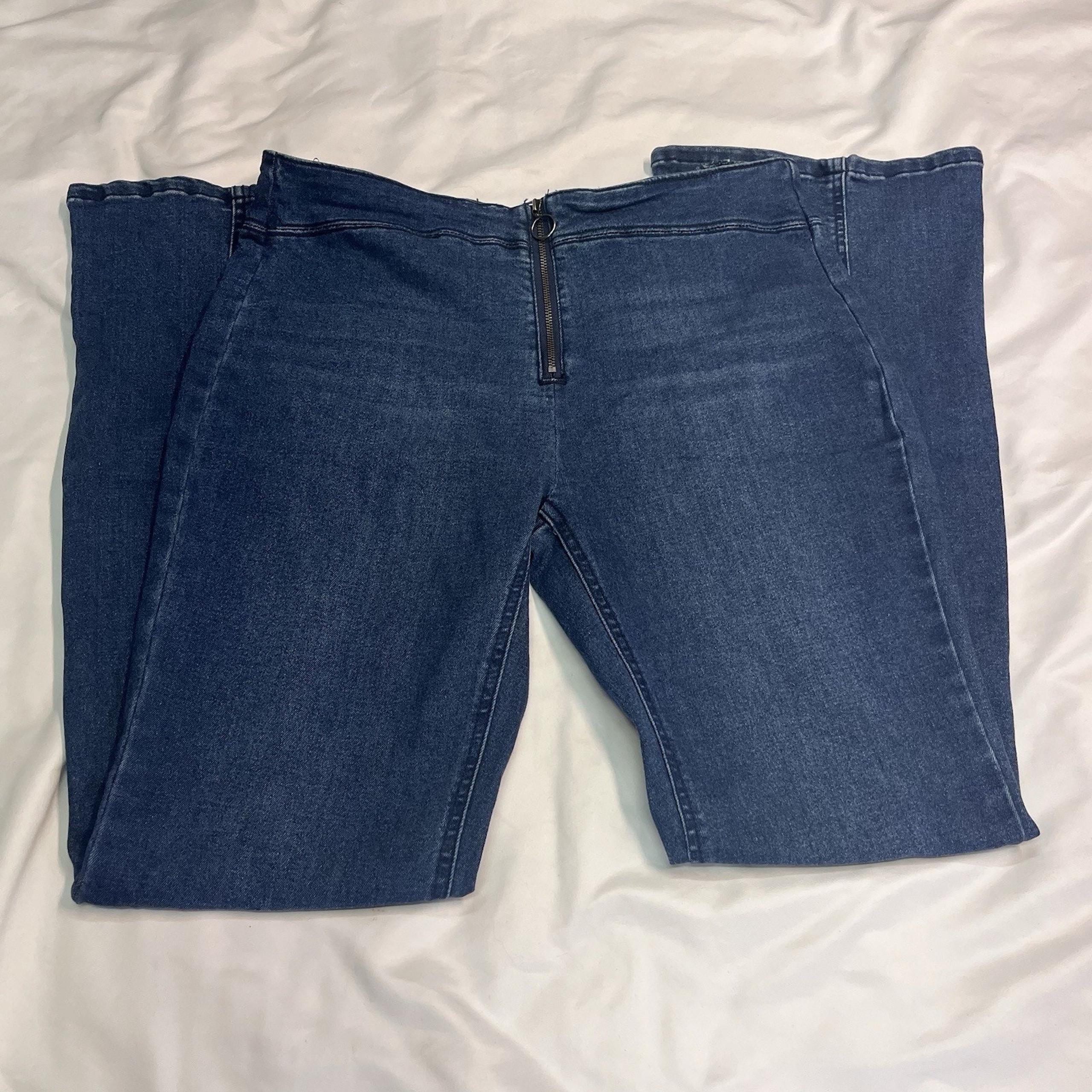 Vintage Vanilla Star Pocketless Dark Wash Jeans Size 11 Zippered Close Flared