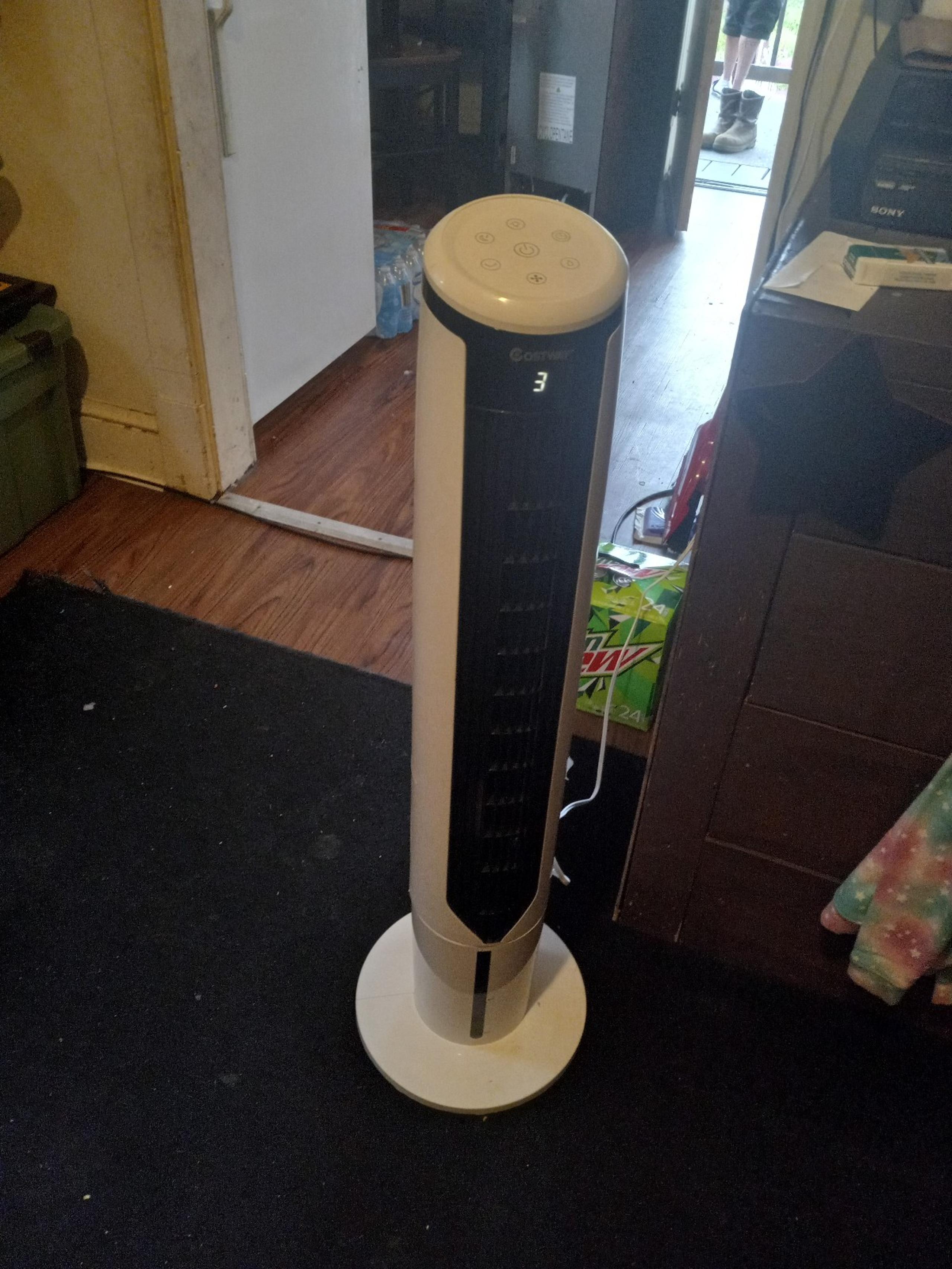 Stand up fan/ humidifier - Costway