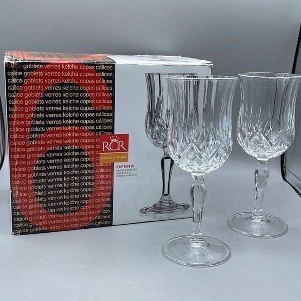 RCR Opera goblets 8oz set of six made in Italy