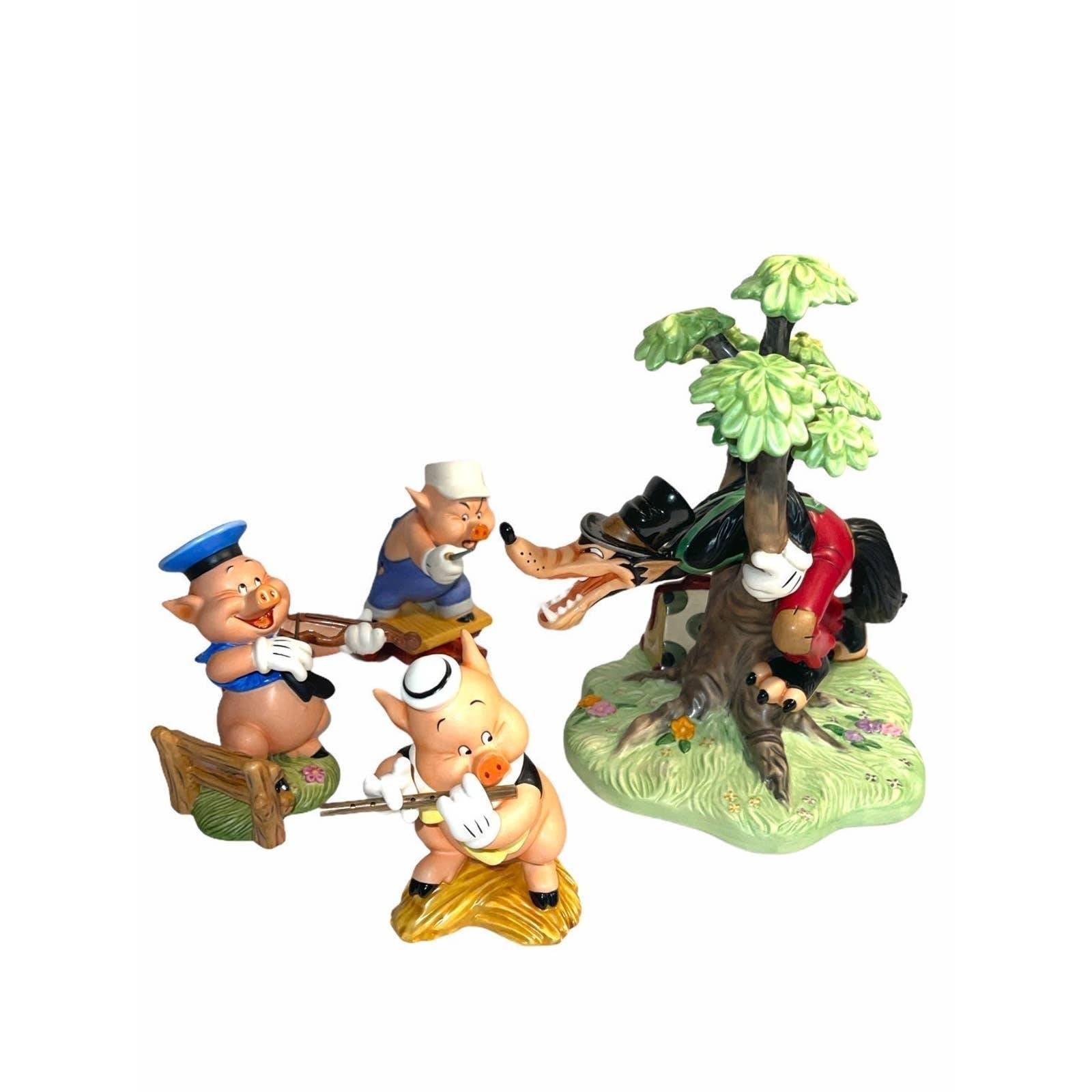 Disney's three little pigs Anniversary