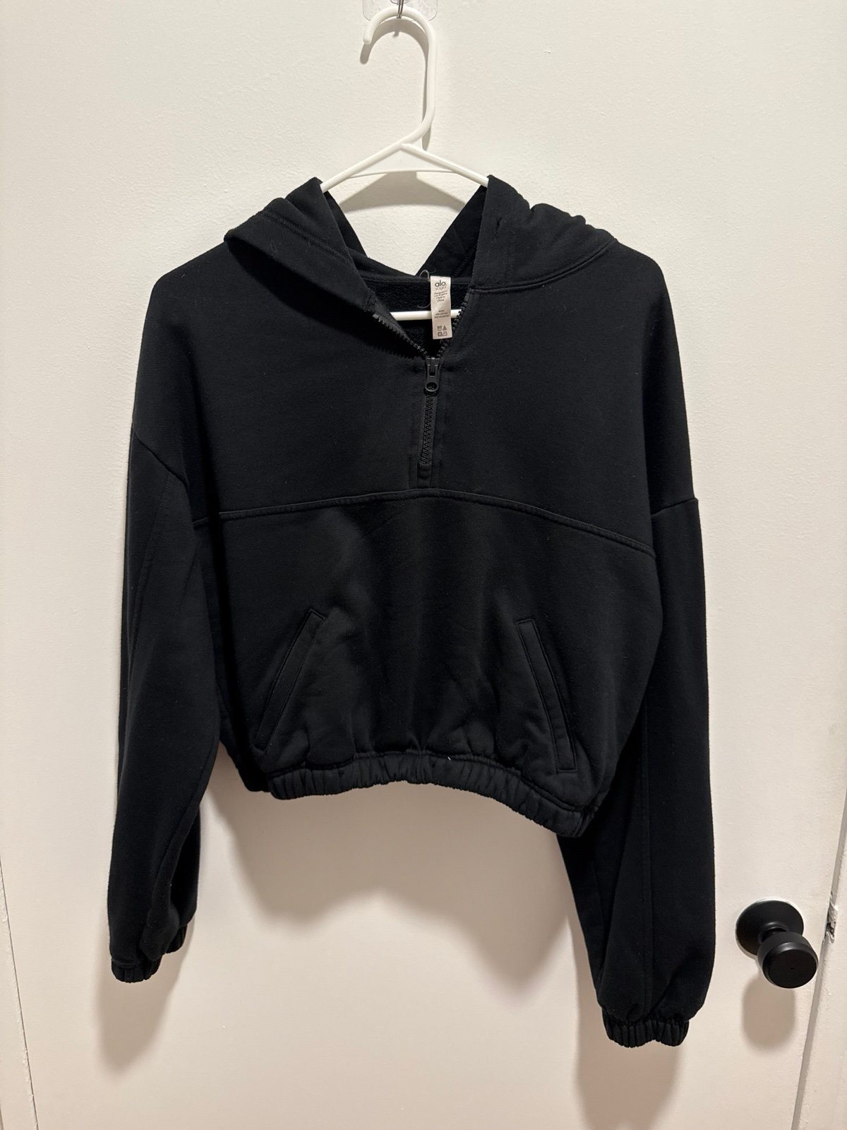 Alo Quarter Zip Cropped Hoodie