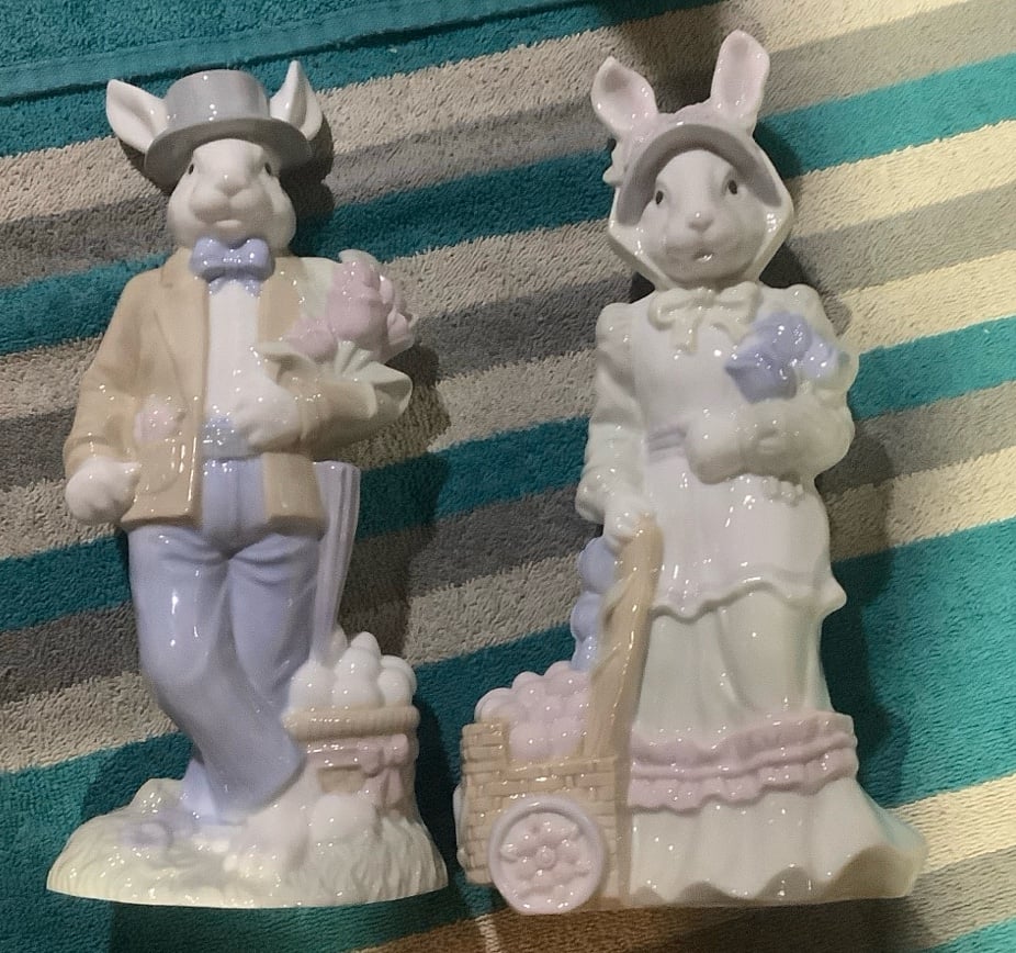 Vintage Porcelain Easter Bunny Set