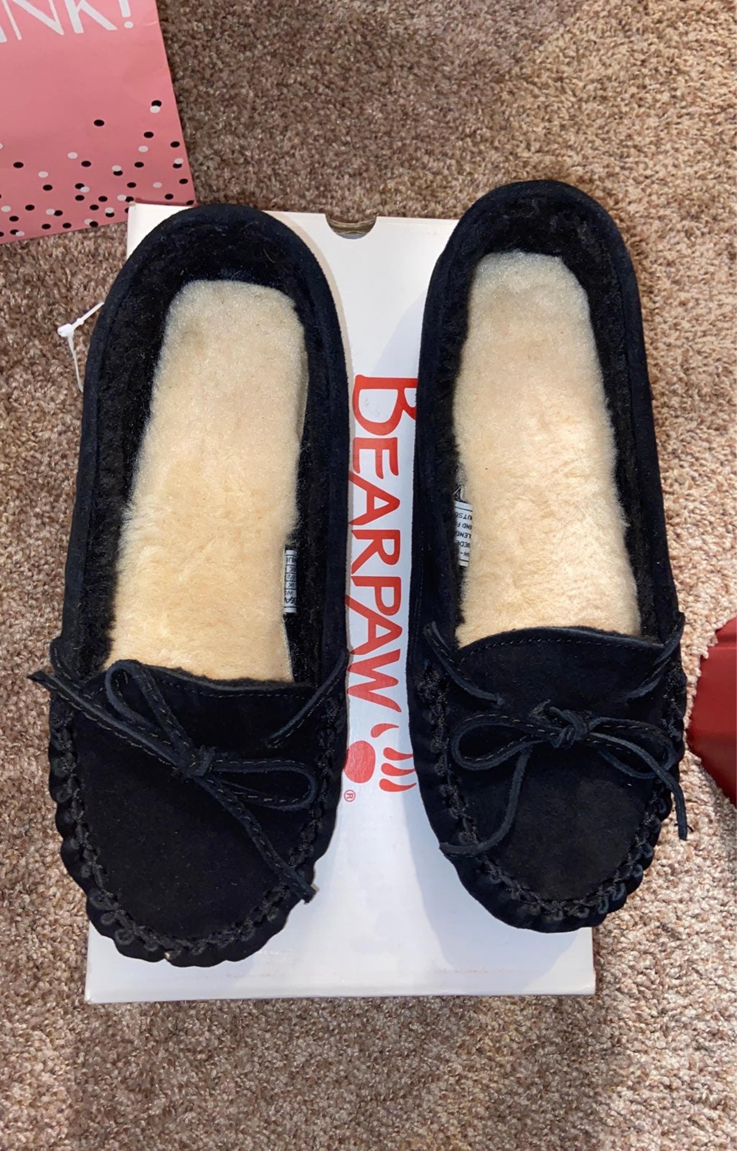 slippers
