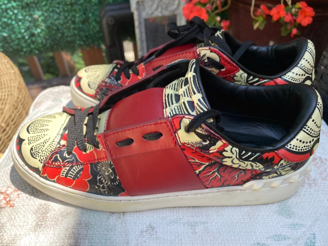 Valentino Garavani Red Fashion Sneakers | Mercari