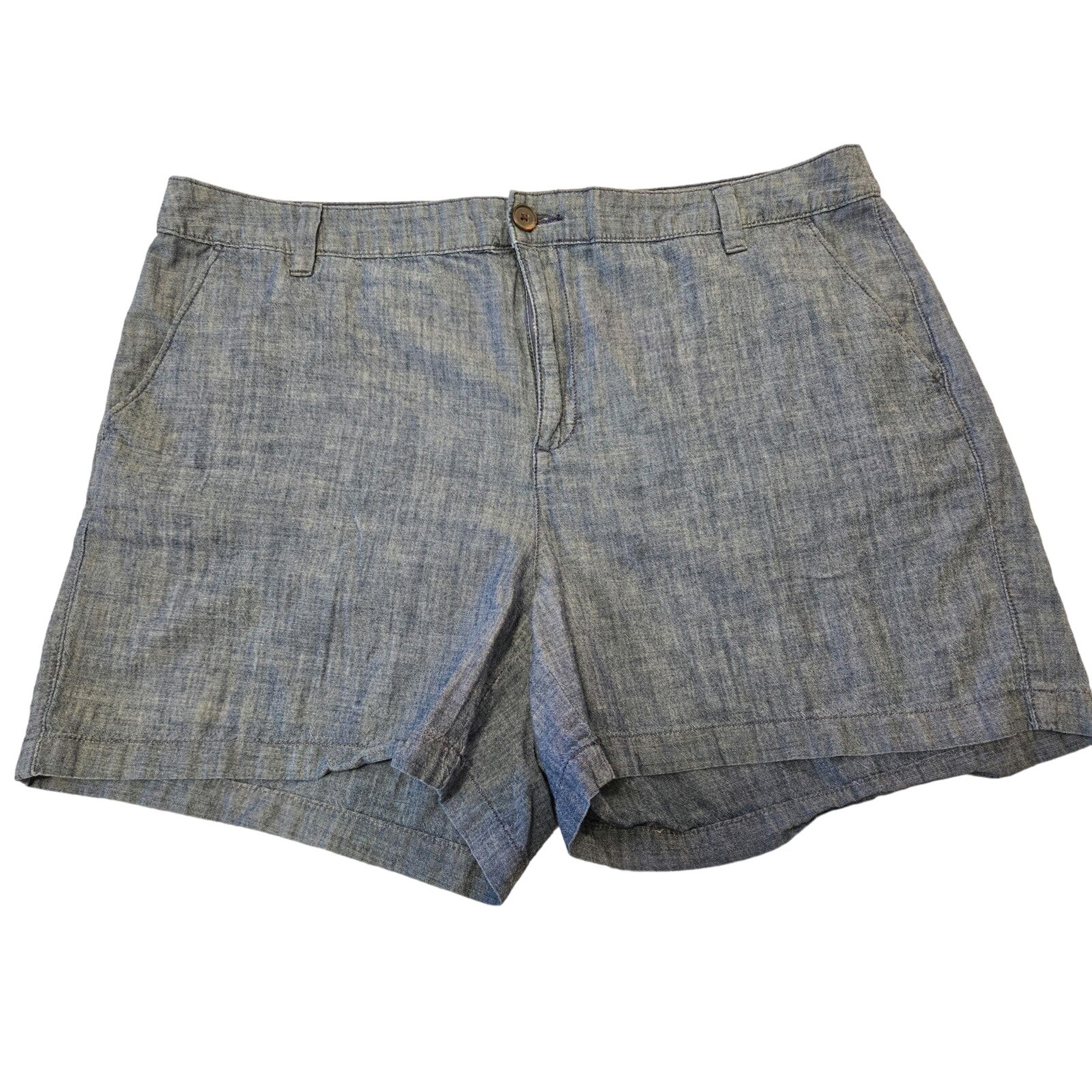 A NEW DAY Women's Medium Blue Wash Chambray Flat-front Shorts Size 16