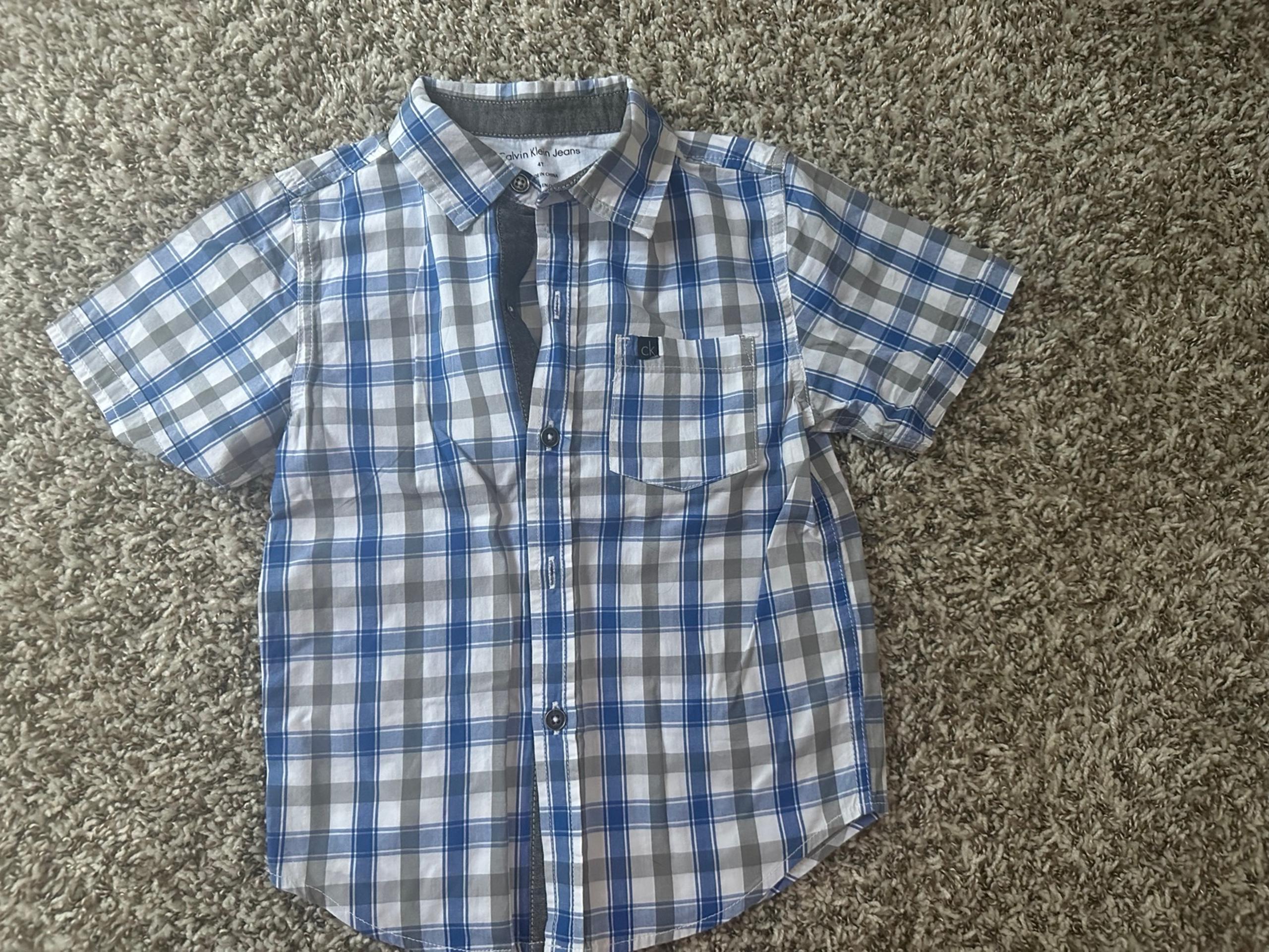 Boys 4T Blue Gray Plaid Button Up Collared Shirt Calvin Klein Grey Short Sleeve