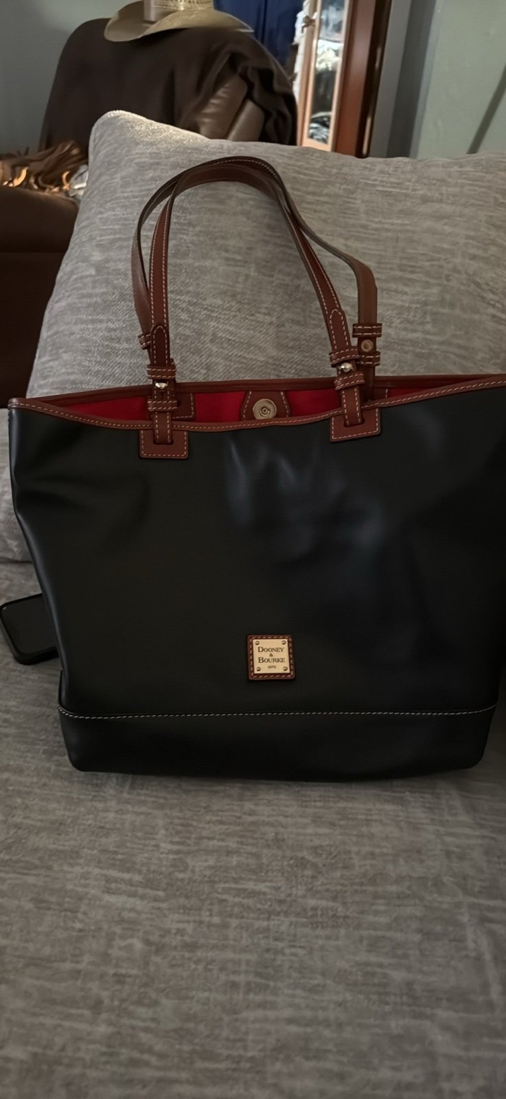 Dooney & Bourke tote