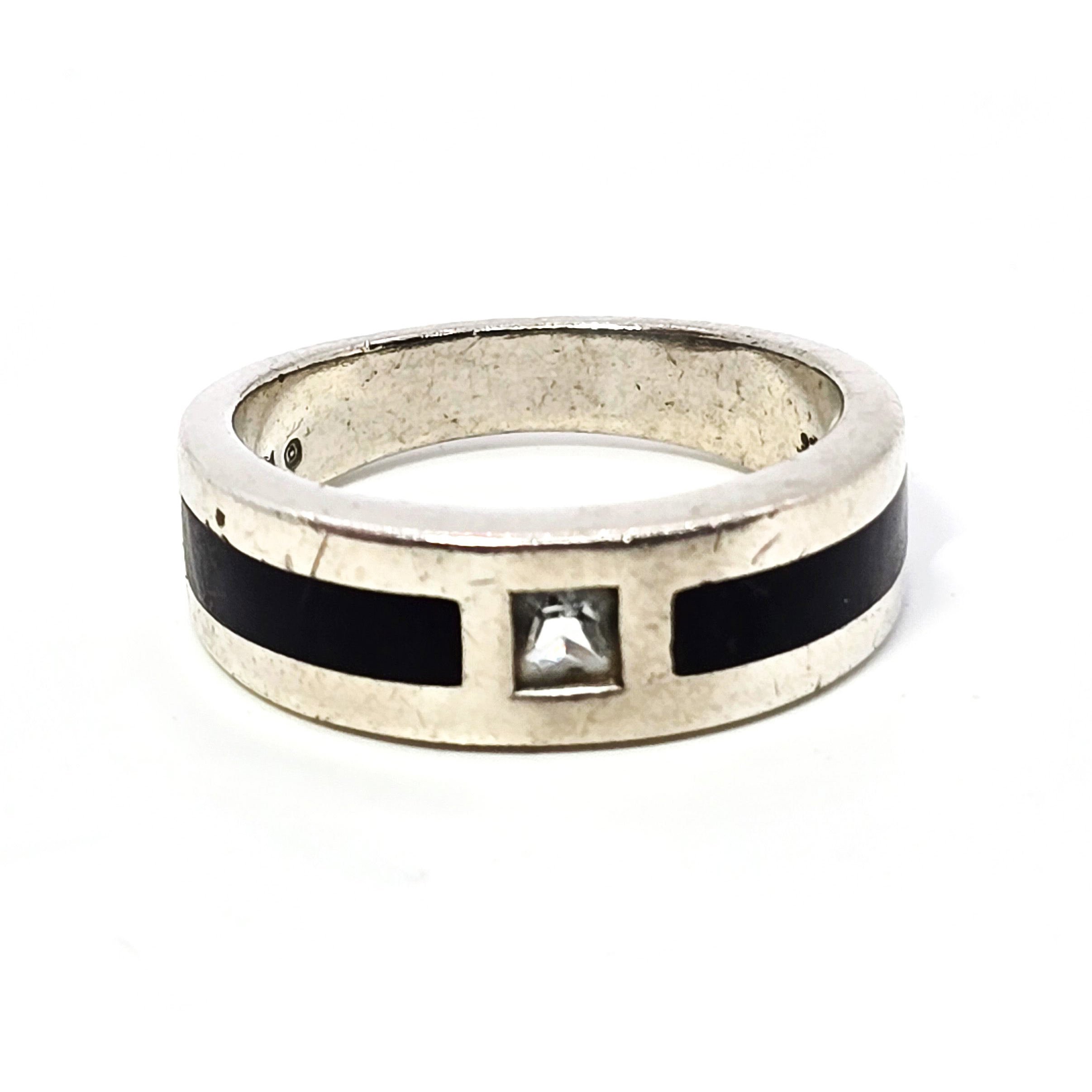 Aquamarine Black enamel flush mount sterling silver men's ring band size 10.5