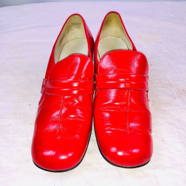 Vintage Finessa Red Patent SZ 7.5 GoGo