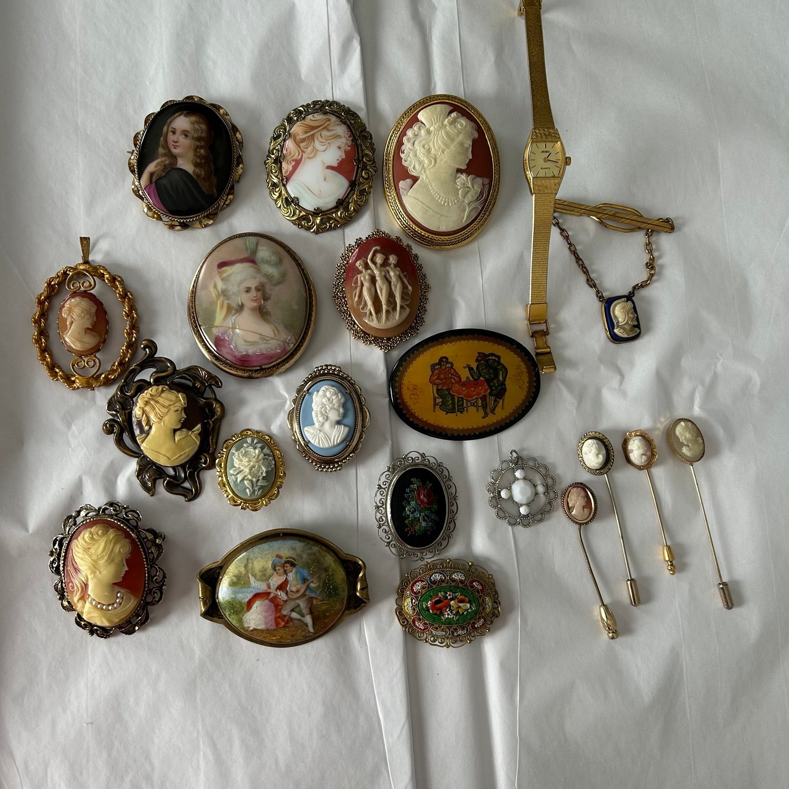 Elegant Vintage Brooch Collection Cameo Collection