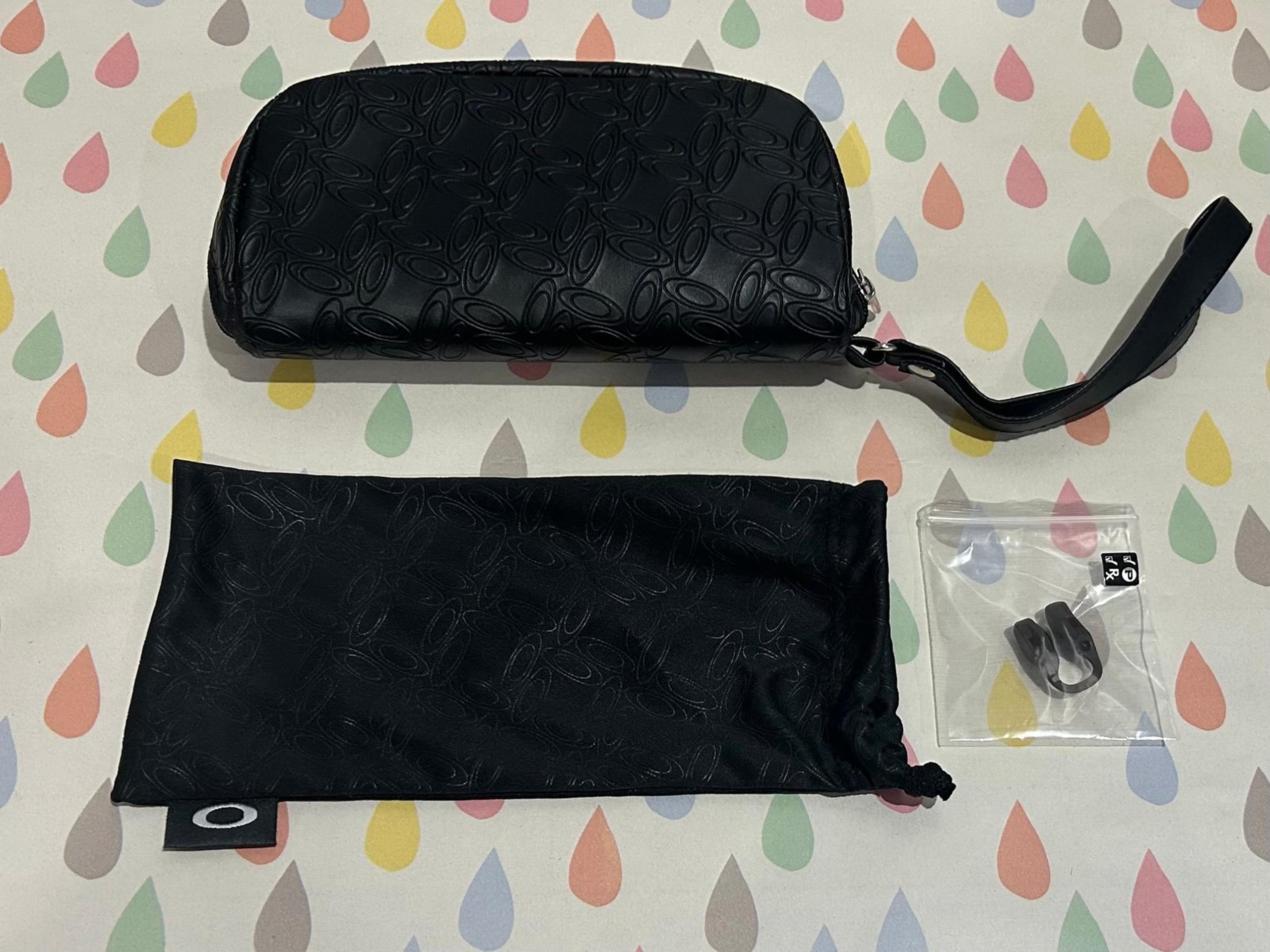 Oakley Eyeglasses Case Set