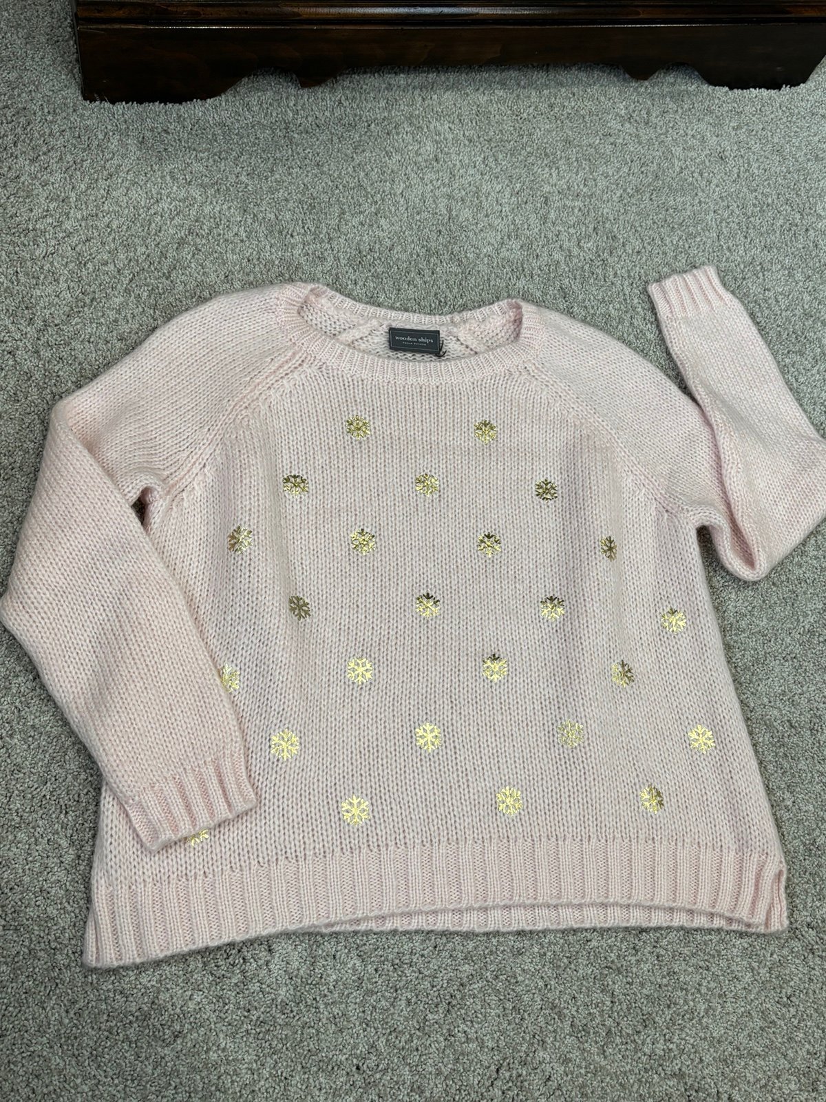 Wooden Ships Knit Crewneck Sweater Cozy Snowflake