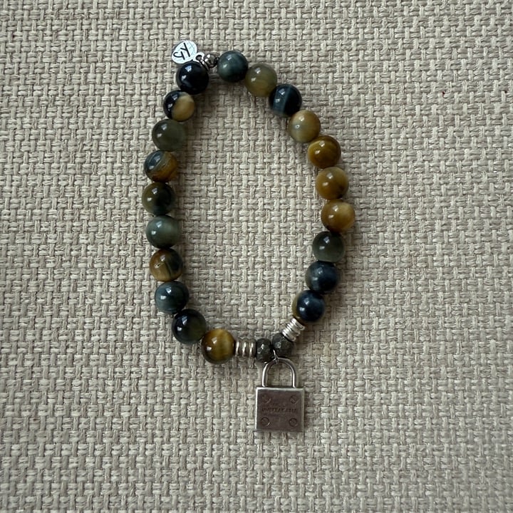 T Jazelle Unbreakable Sterling Silver Lock Bracelet in Dream Tiger's Eye