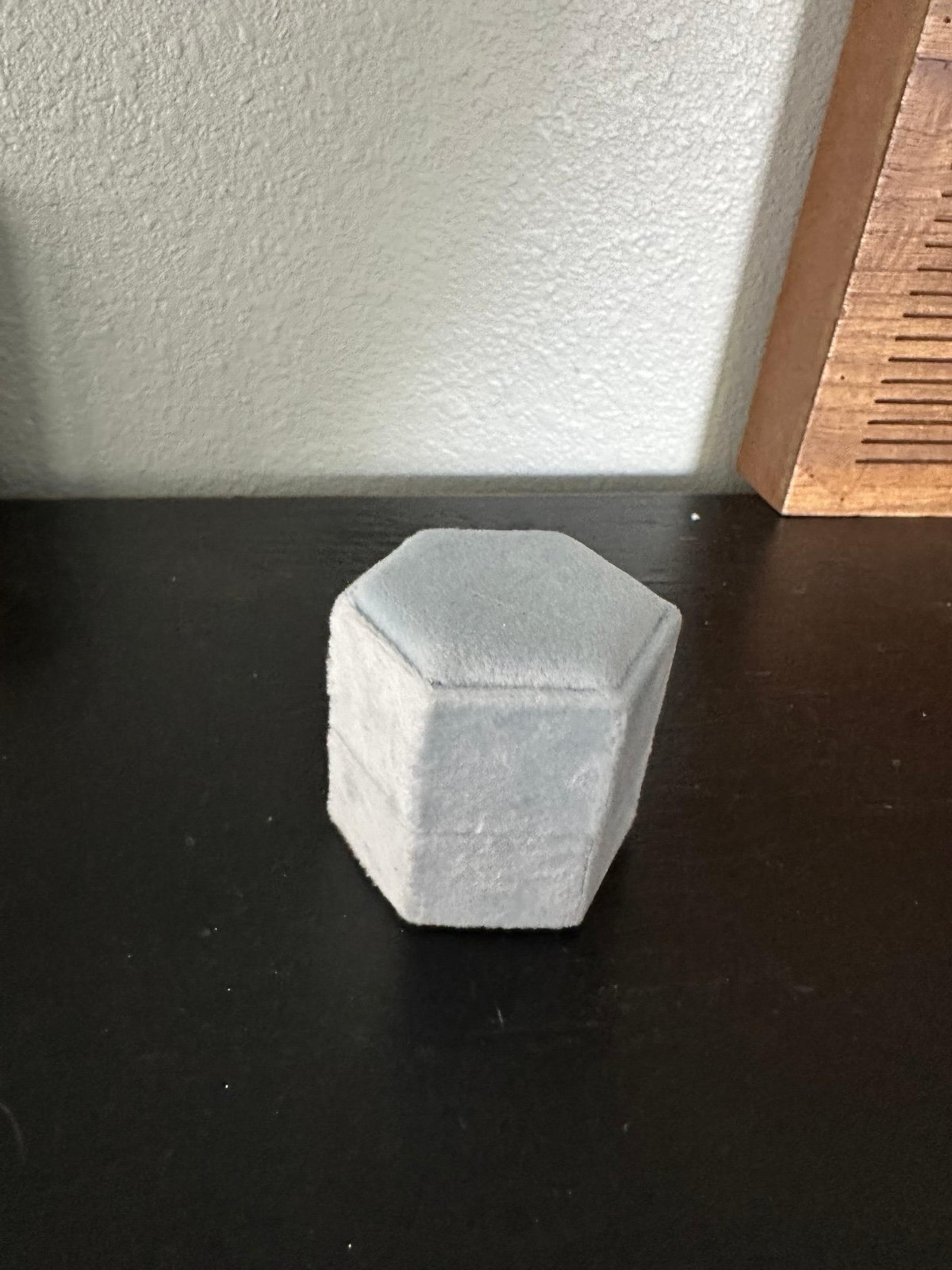Ring box