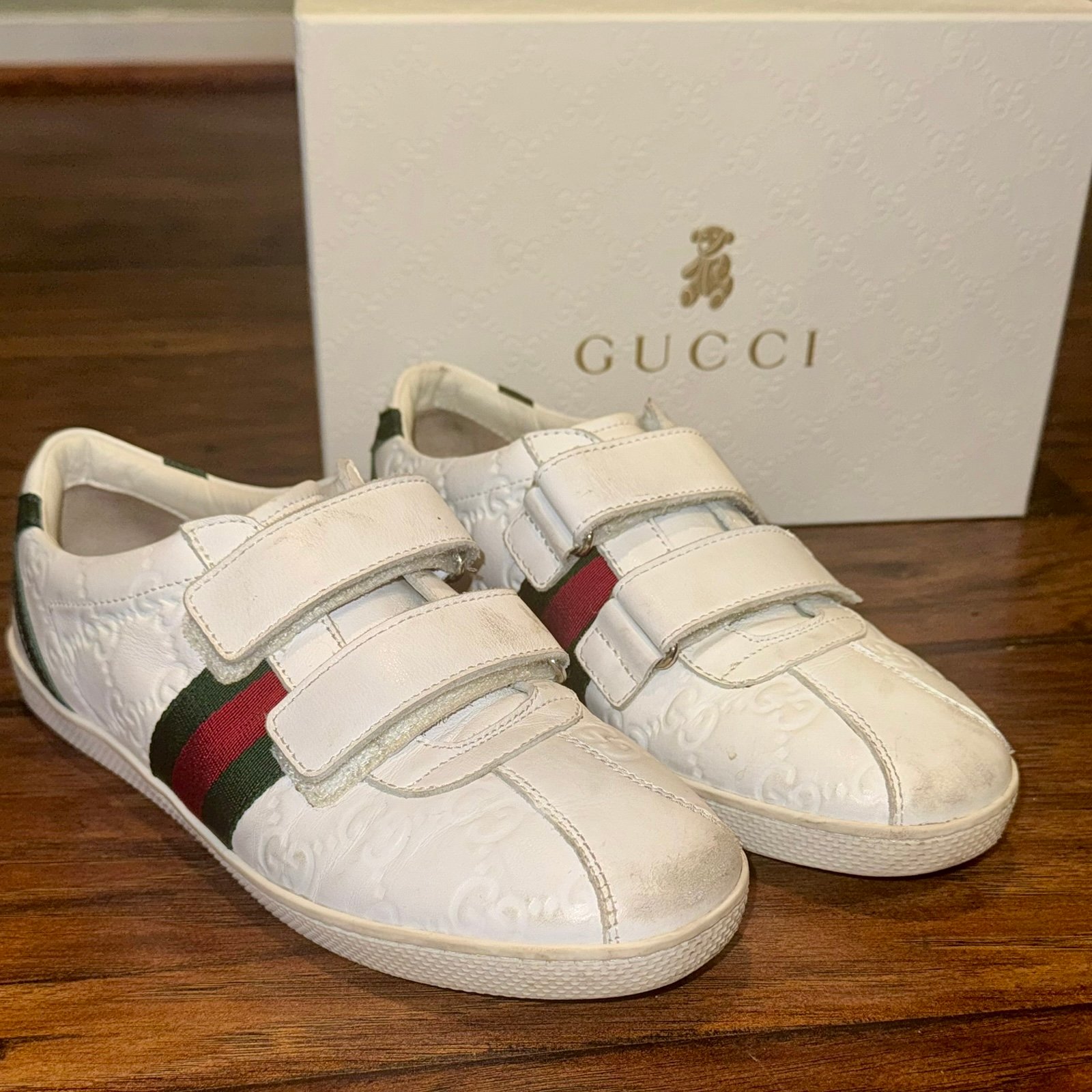 Gucci kids leather sneakers size 34