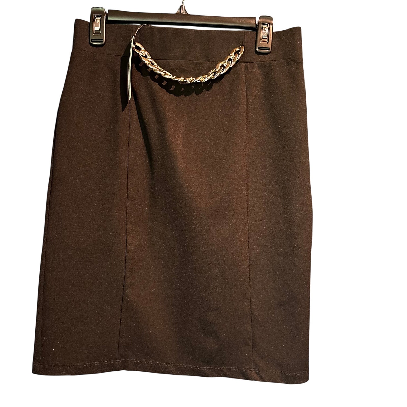 Tahari Black skirt NWT Size Medium