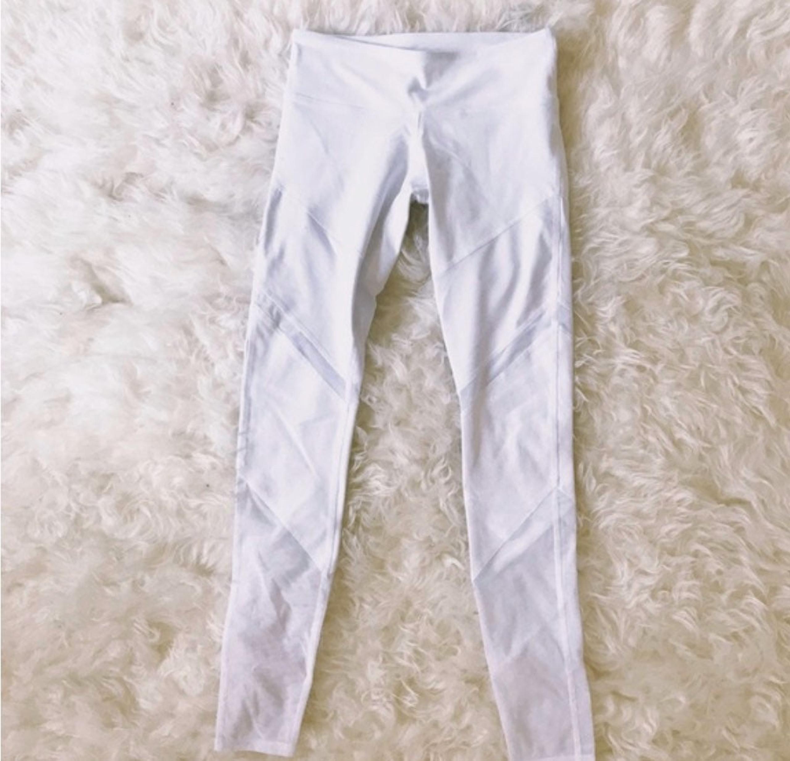 ALO Shiela Legging White Mesh Yoga Pants