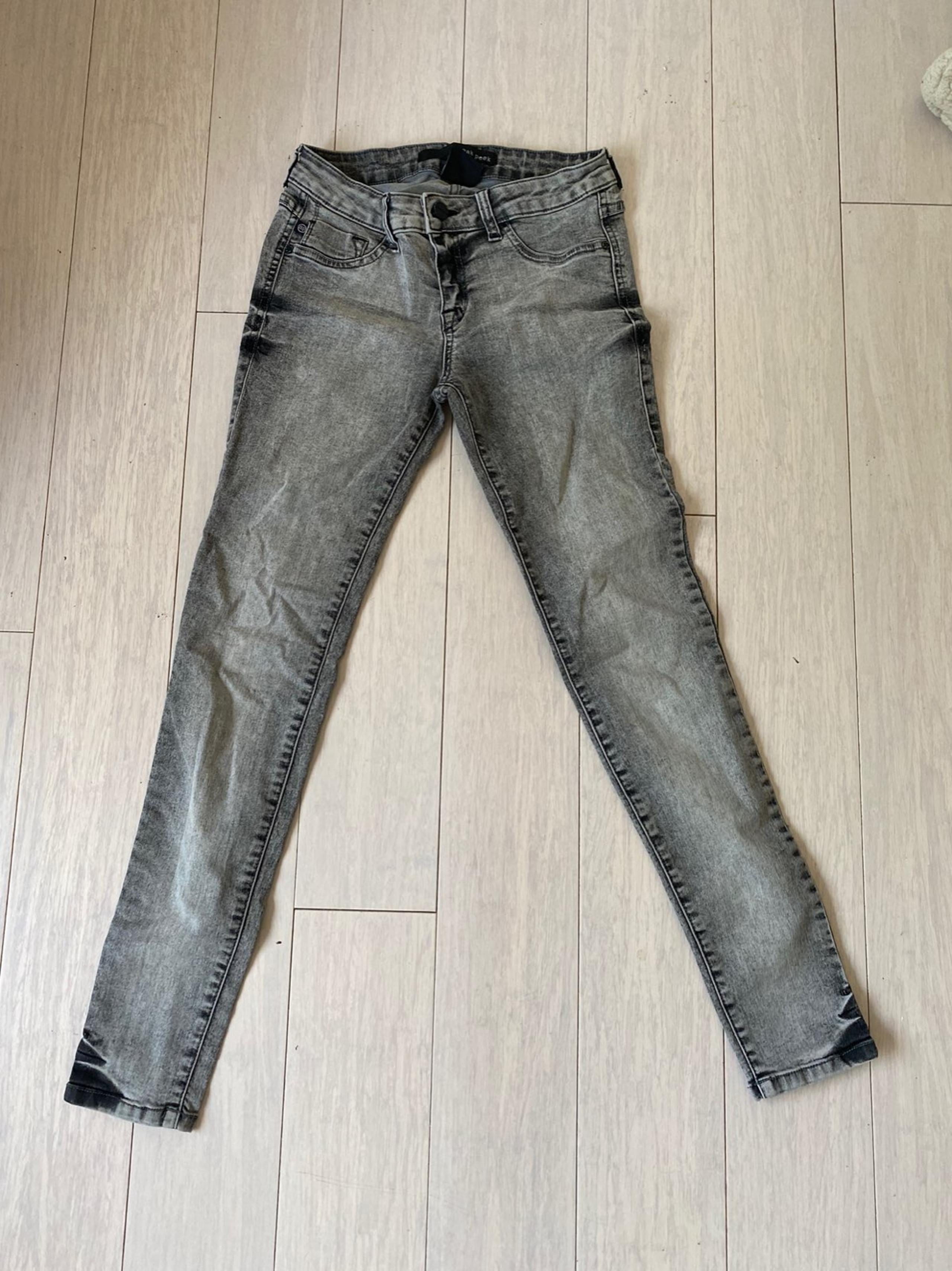 Sneek peek skinny jeans 7