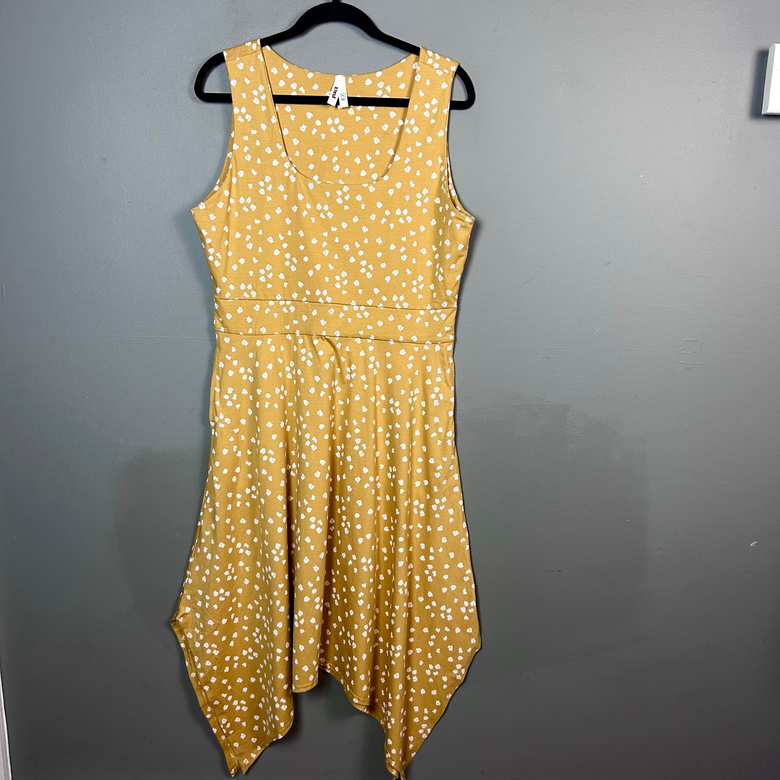 Pact Dress XL Fit & Flaire Handkerchief Yellow asymmetrical midi maxi floral NEW