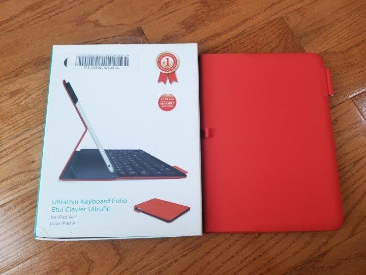 Logitech Bluetooth Keyboard for iPad 9.7