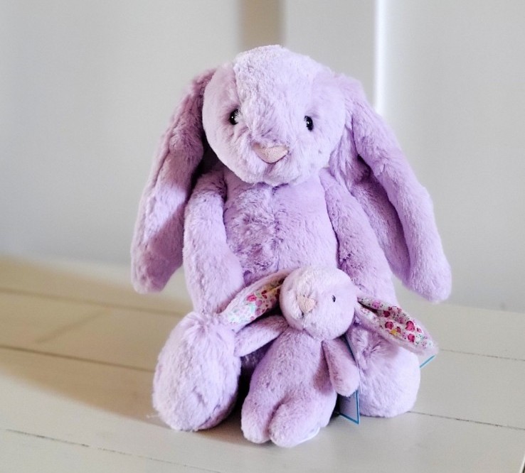 JellyCat Medium Bashful Lilac Bunny & Blossom Jasmine Bunny Bag Charm Bundle!