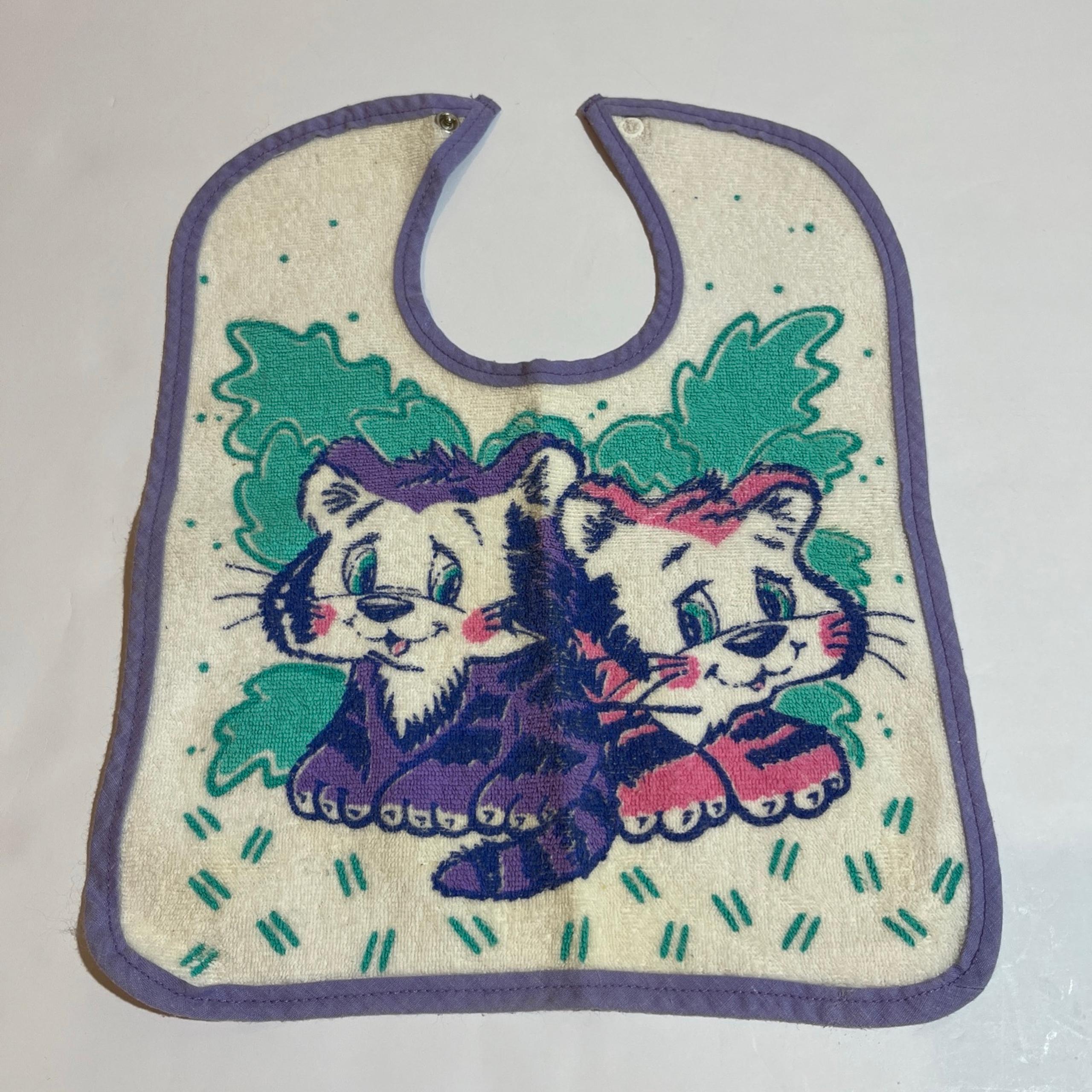 Vintage Gerber Kittens terry cloth baby bib 10” x 12”