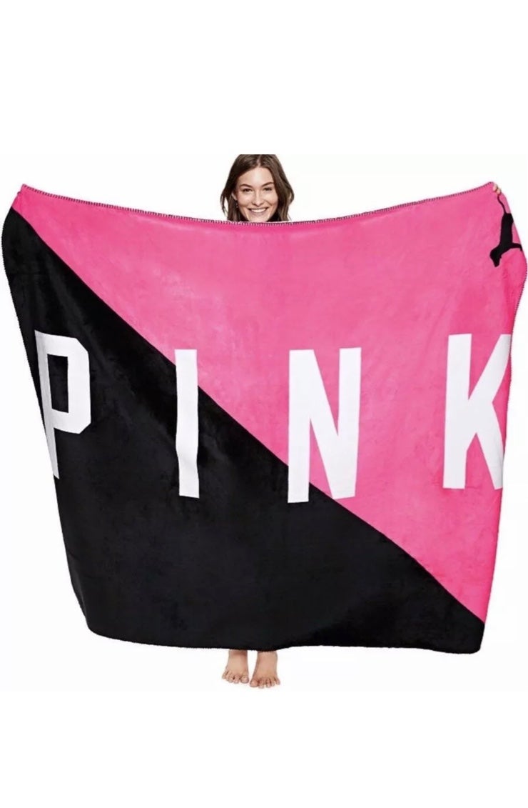 VICTORIAS SECRET PINK SHERPA BLANKET