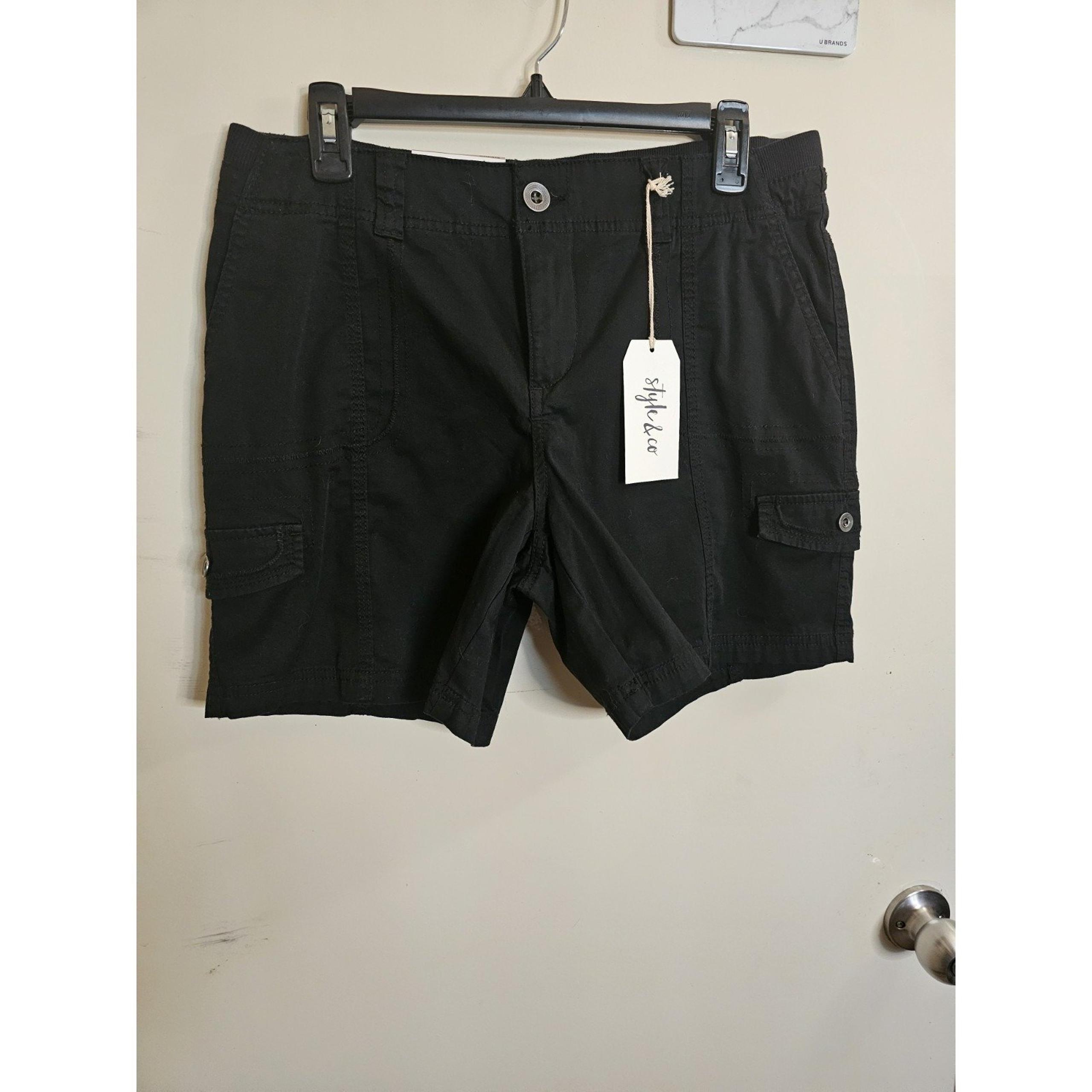 NWT Style & Co Women's Shorts 12P Mid Rise  Comfort Waist Cargo Pockets